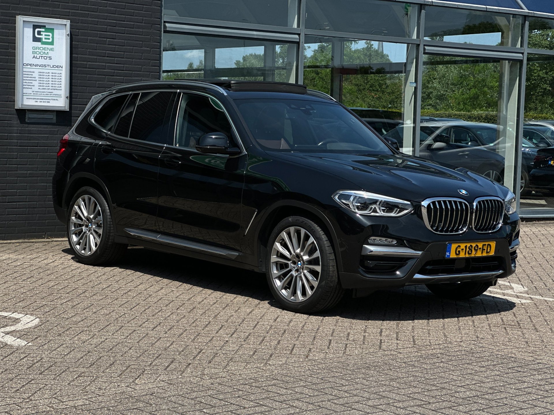 Foto van BMW X3 Xdrive20i