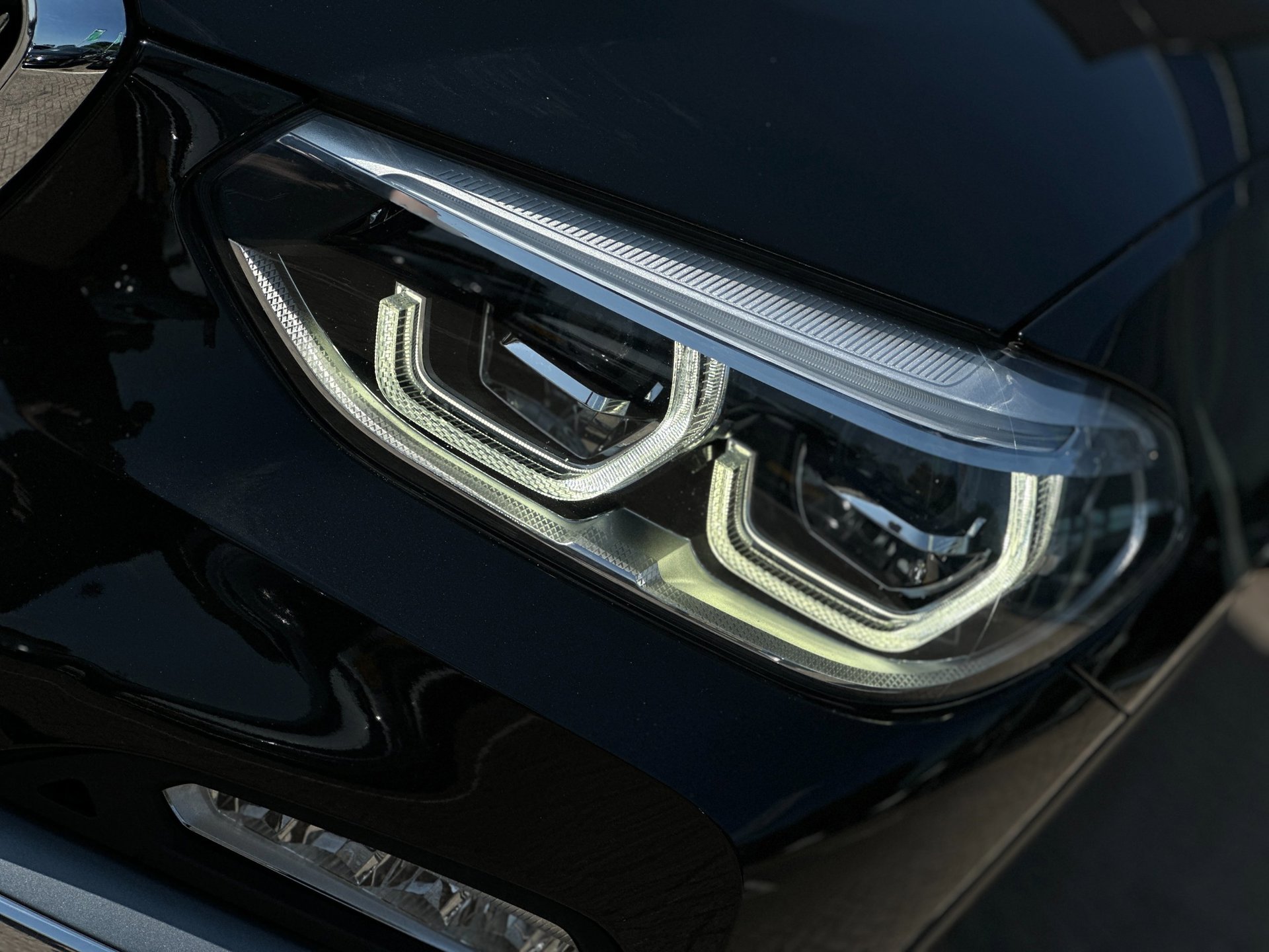 Foto van BMW X3 Xdrive20i