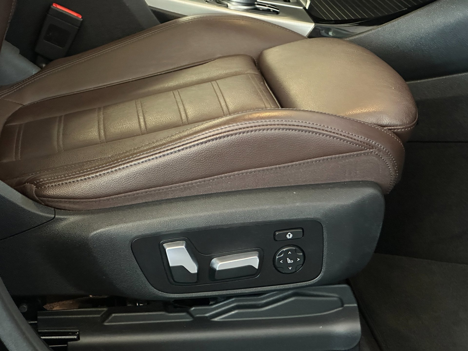 Foto van BMW X3 Xdrive20i