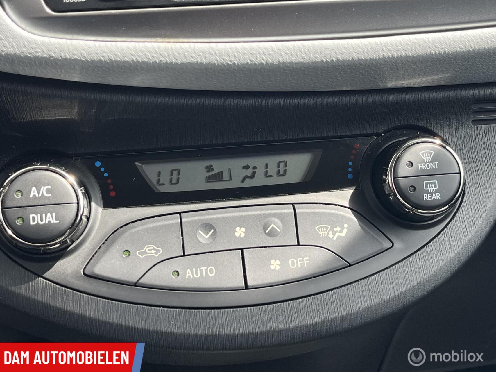 Foto van Toyota Toyota Yaris Hybrid