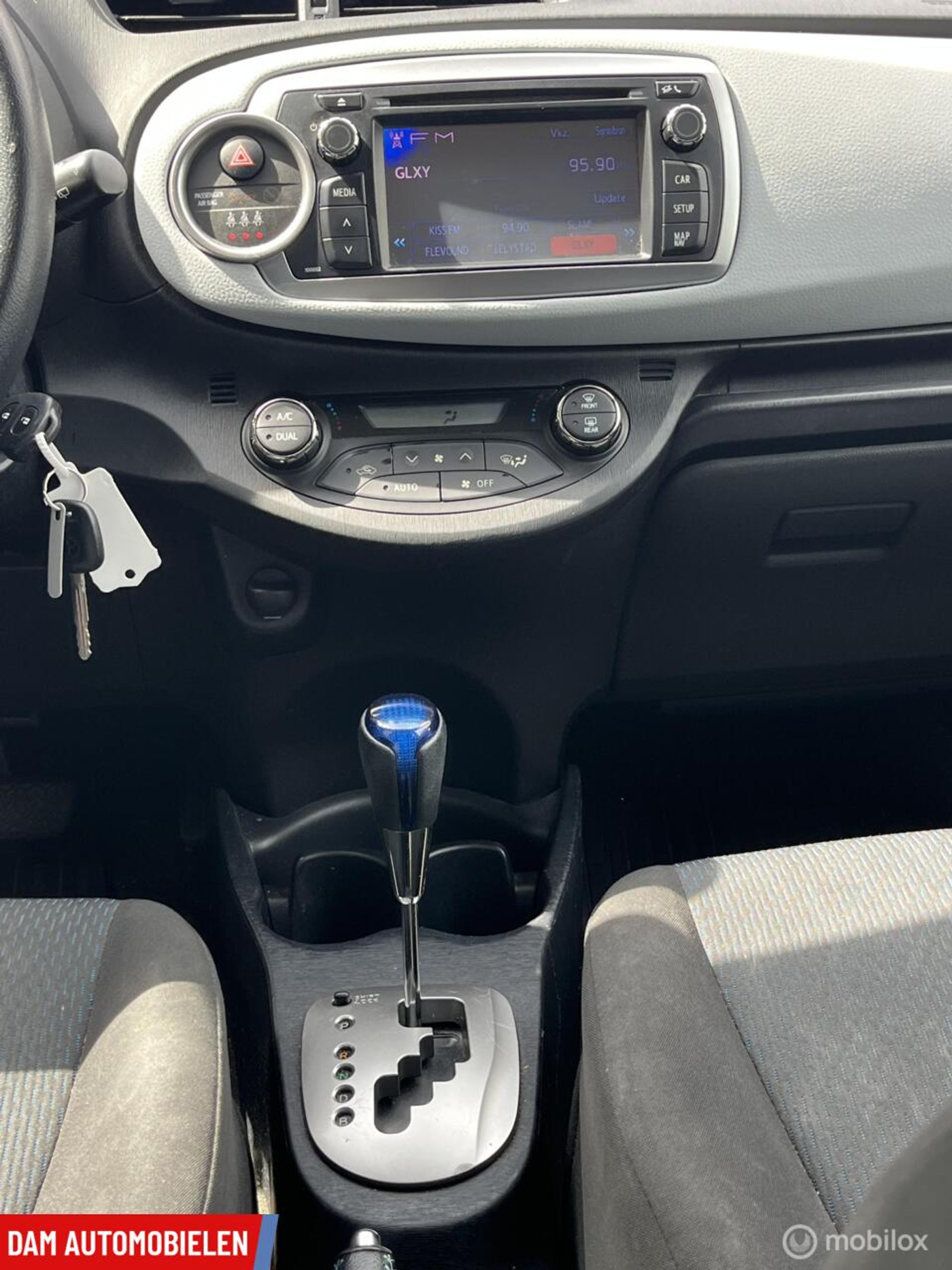 Foto van Toyota Toyota Yaris Hybrid