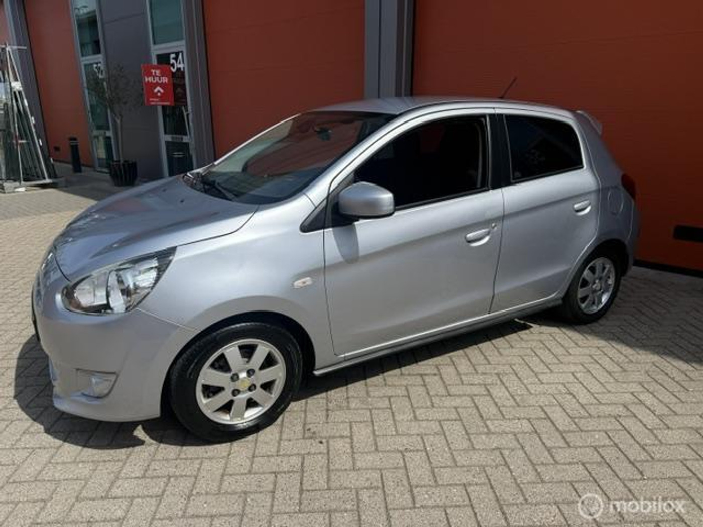 Foto van MITSUBISHI MITSUBISHI SPACE STAR