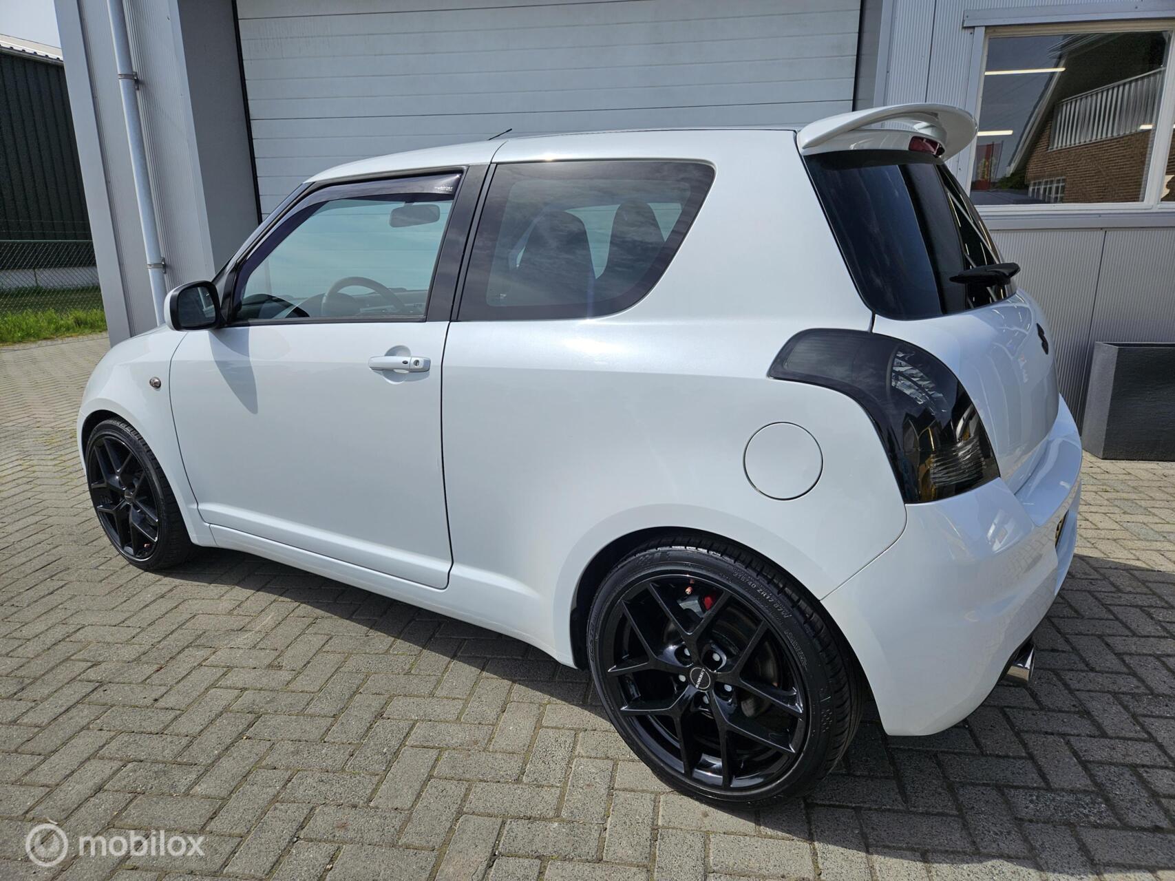 Foto van Suzuki Swift