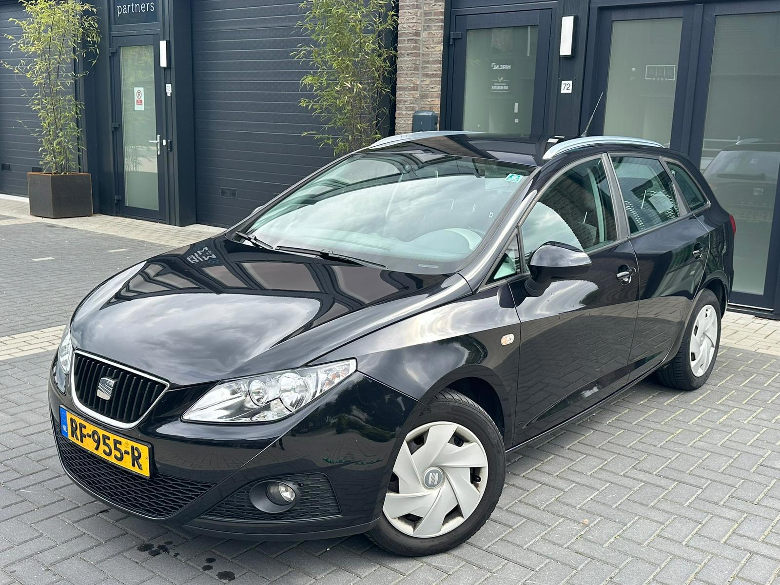 Foto van SEAT IBIZA ST