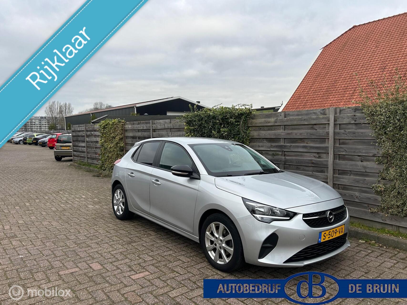 Opel Corsa 1.2 Level 2 Apple carplay lm velgen 101 pk 2023 - voorkant