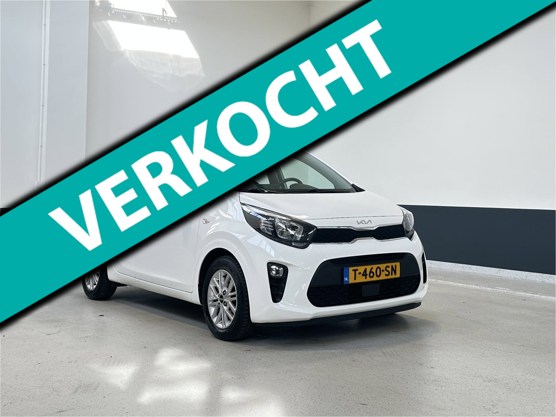 Kia Picanto 1.0 DPI DynamicLine 2023 - voorkant