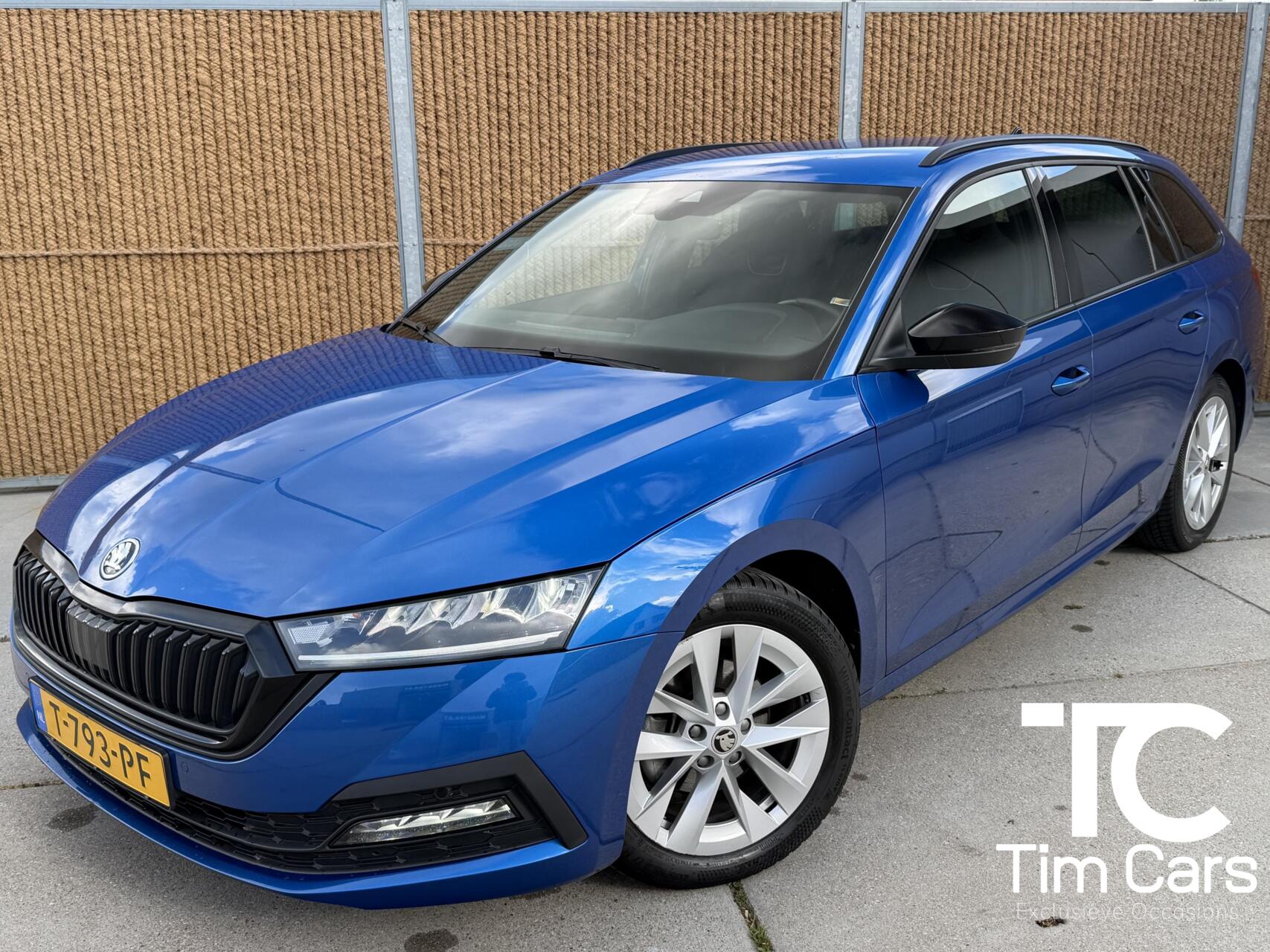 Skoda Octavia 1.0 e-TSI Sport Business 2023 - voorkant
