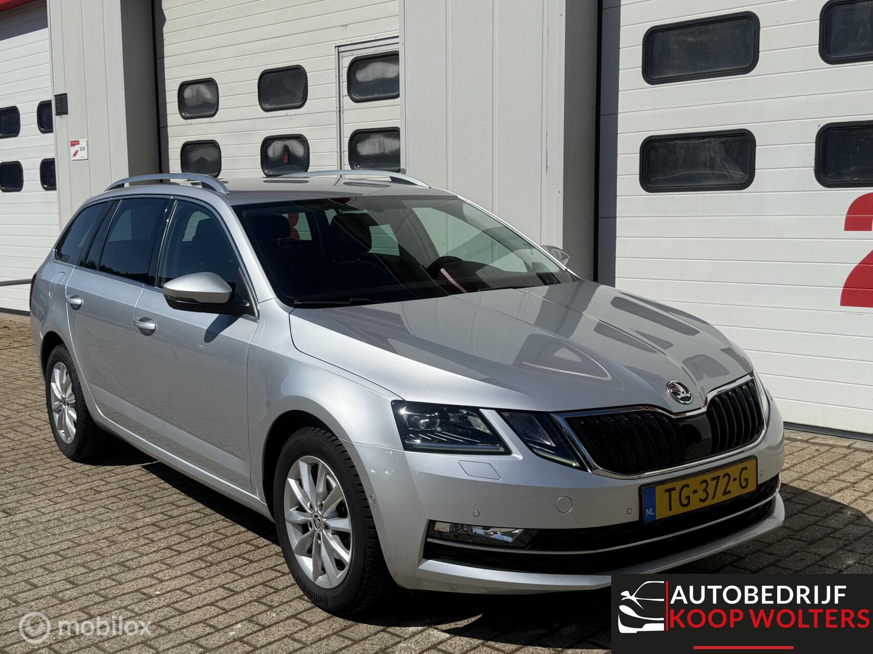 Skoda Octavia 1.0 TSI DSG LED LEDER 2018 2018 - voorkant
