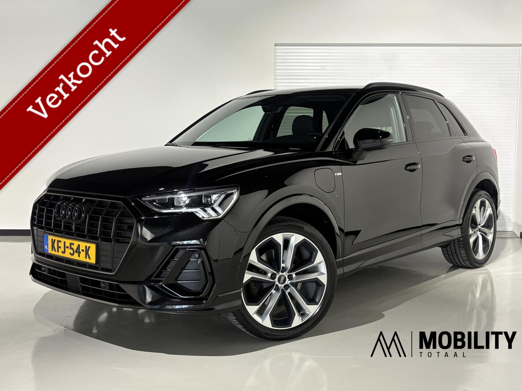 Audi Q3 E-tron 45 TFSI e Black edition| 2x-S LINE|SONOS|TREKHAAK|20''|MATRIX|AMBIENT|CAM|KEYLESS 2022 - voorkant