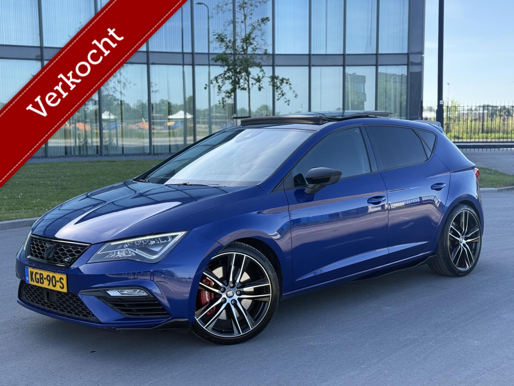 Seat Leon 2.0 TSI CUPRA R 2018 300PK Pano/Virtual/Kuip/ACC 2018 - voorkant