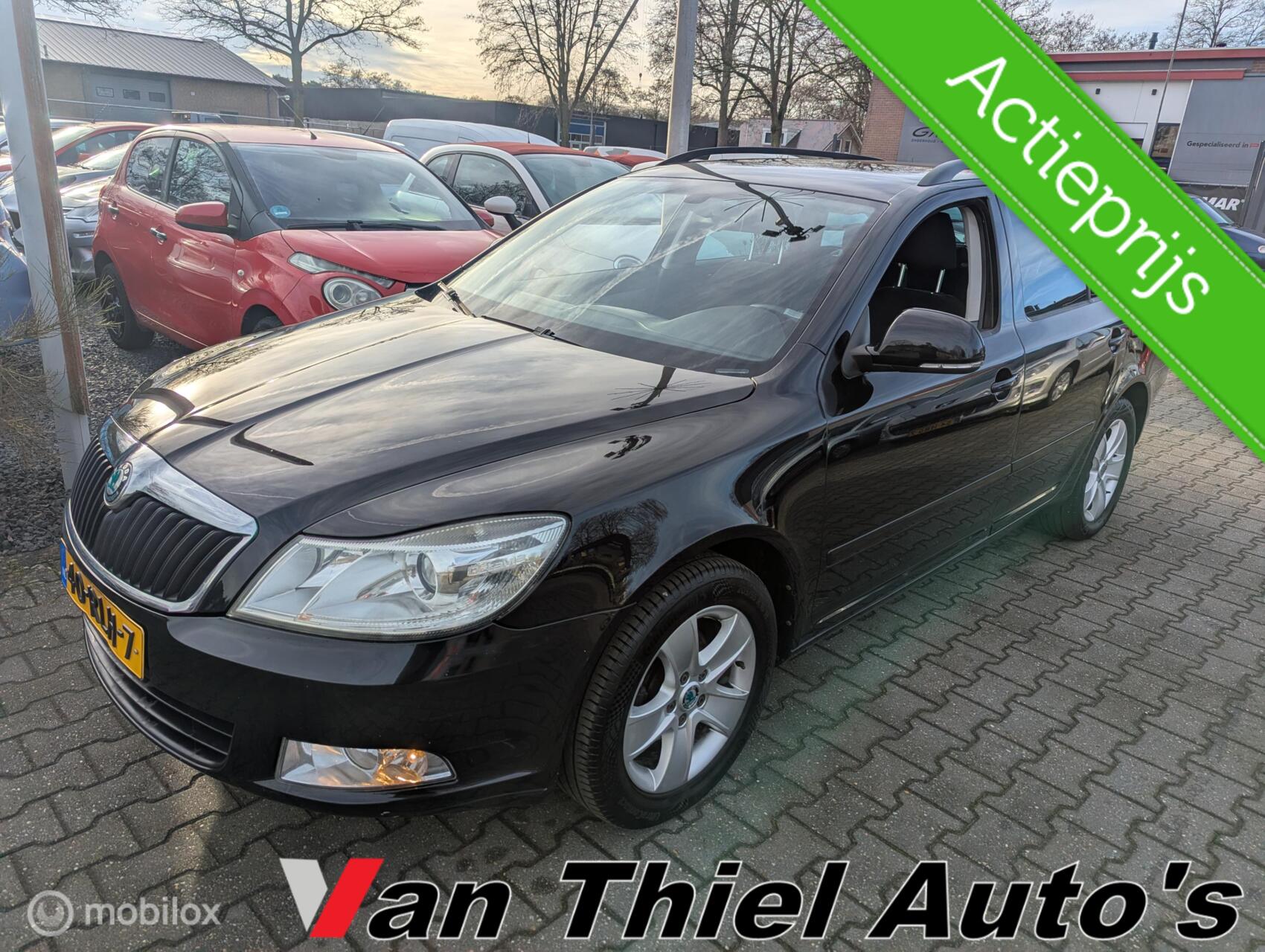 Skoda Octavia Combi 1.2 TSI Ambition Business Line 2011 - voorkant