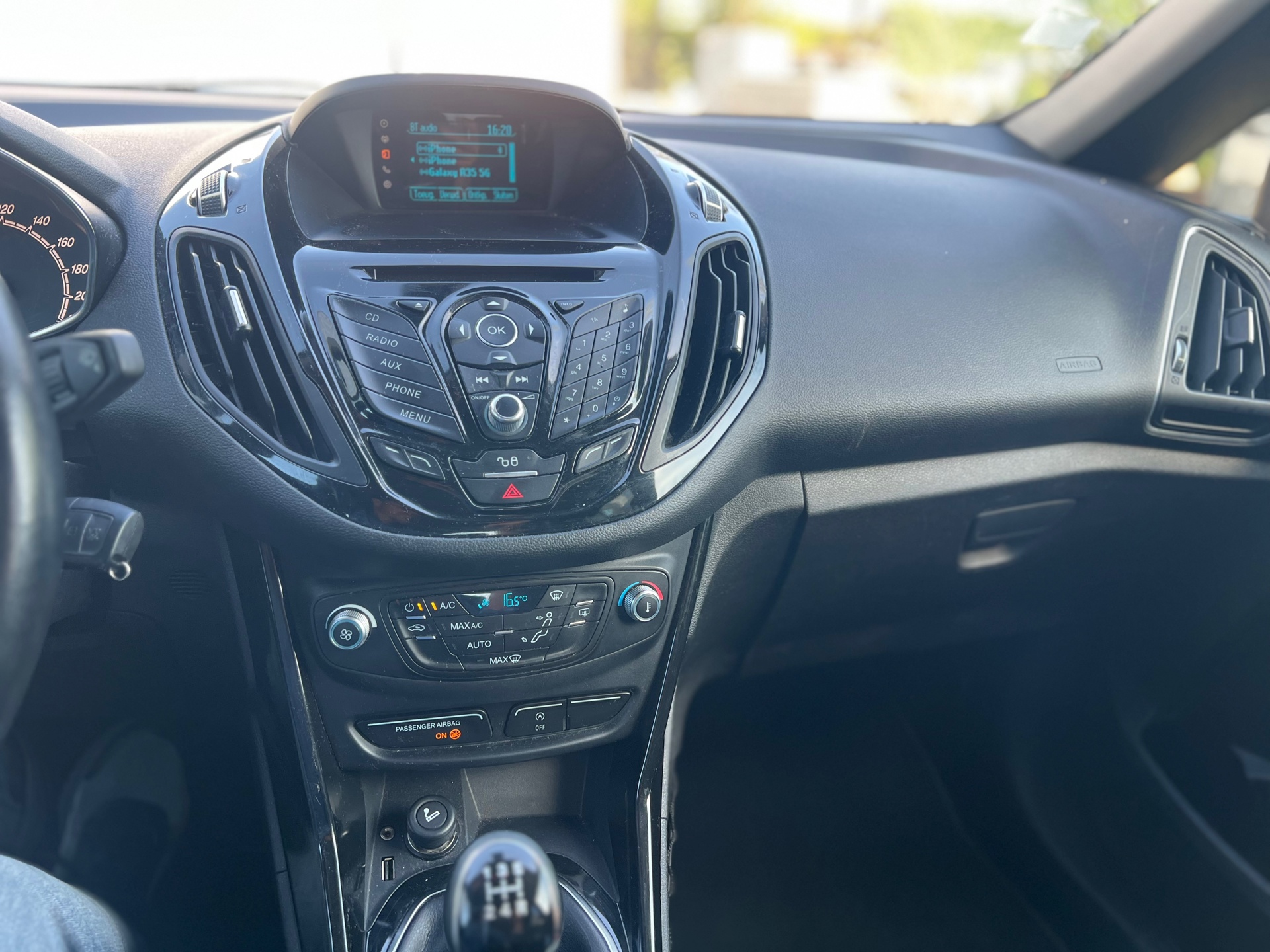 Foto van Ford B-max