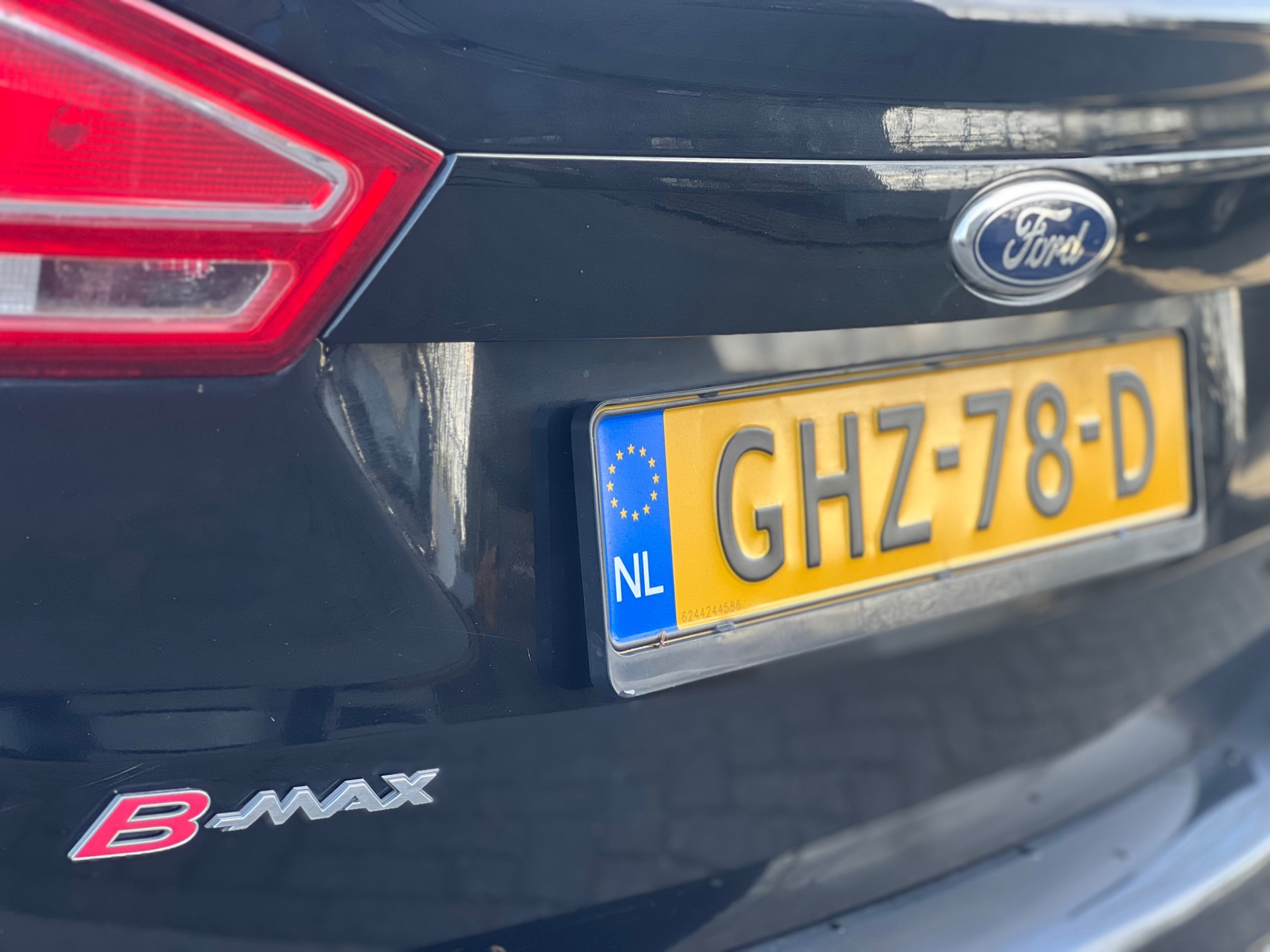 Foto van Ford B-max