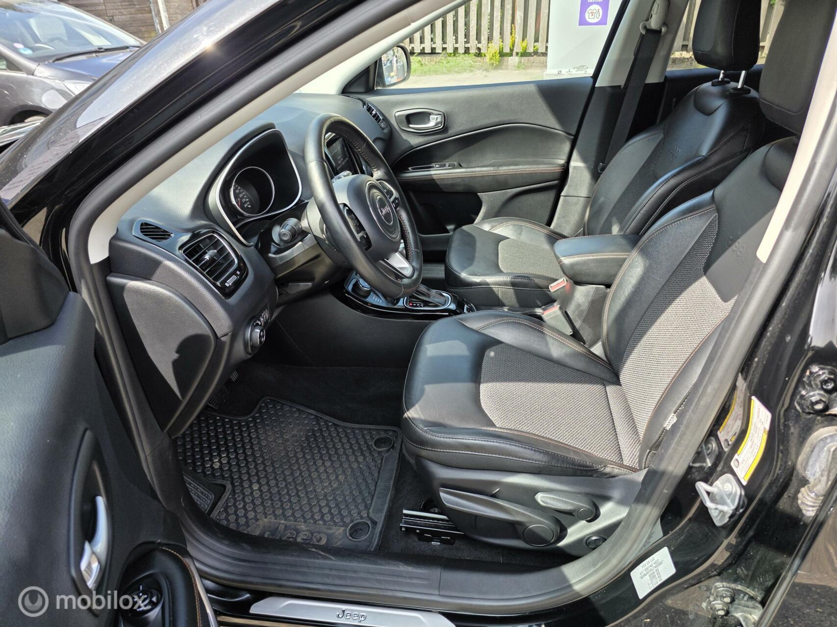 Foto van Jeep Compass