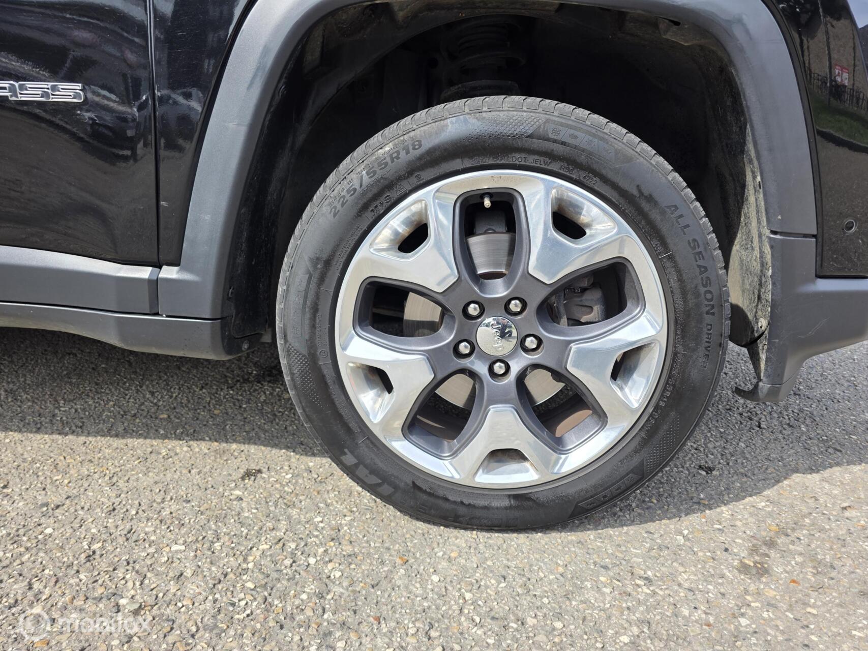 Foto van Jeep Compass
