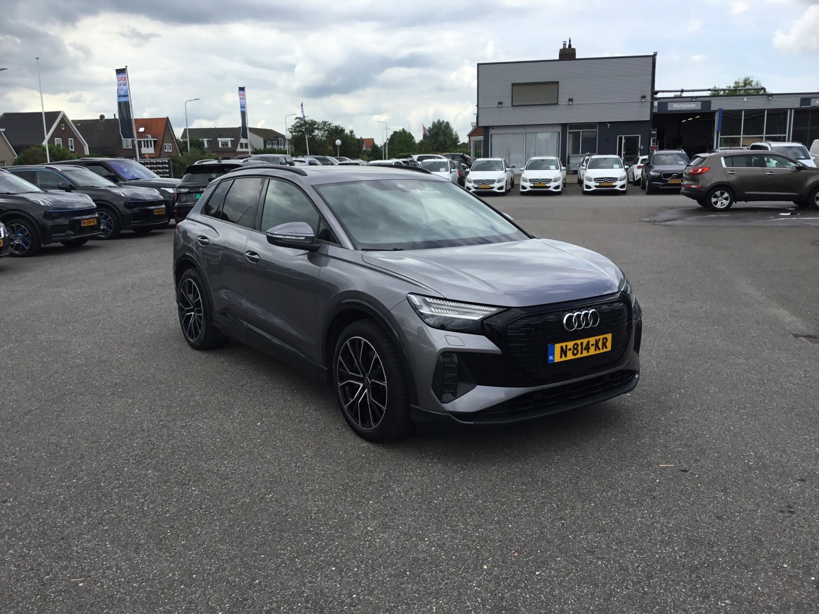 Inspectiefoto van Audi Q4 50 E-tron