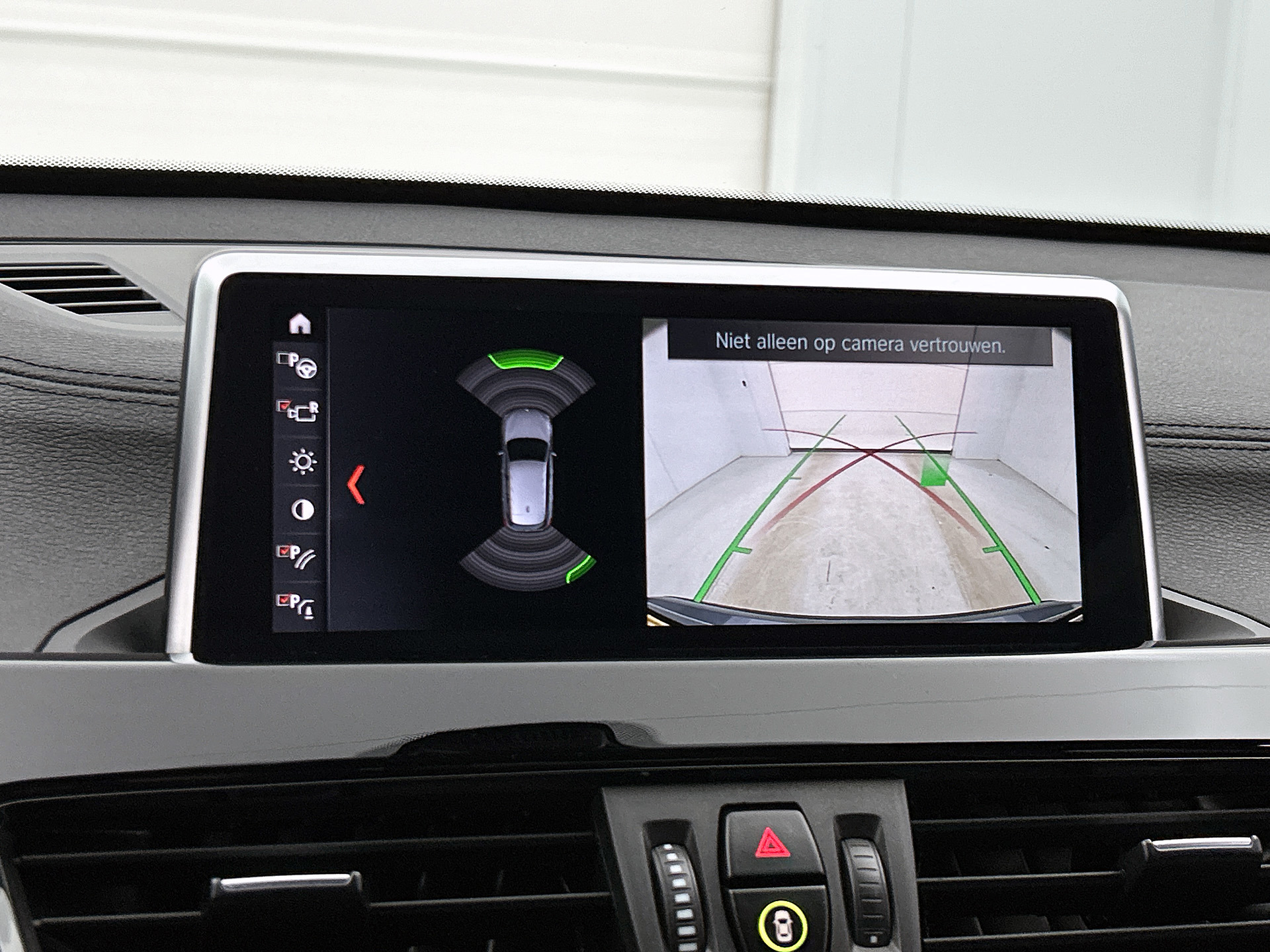 Foto van BMW X1 Sdrive18i