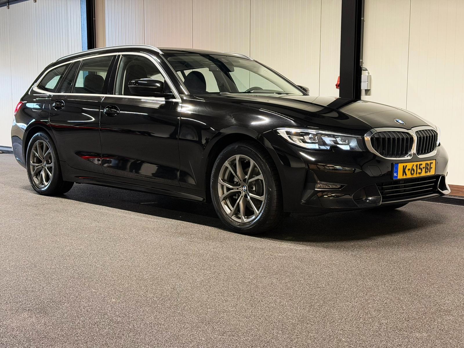 Foto van BMW 318i