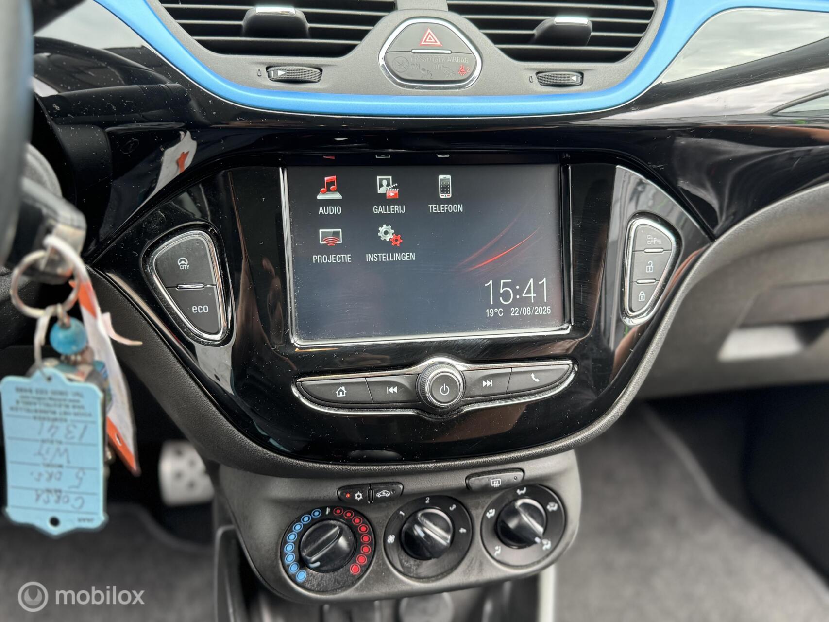 Foto van Opel Corsa-e