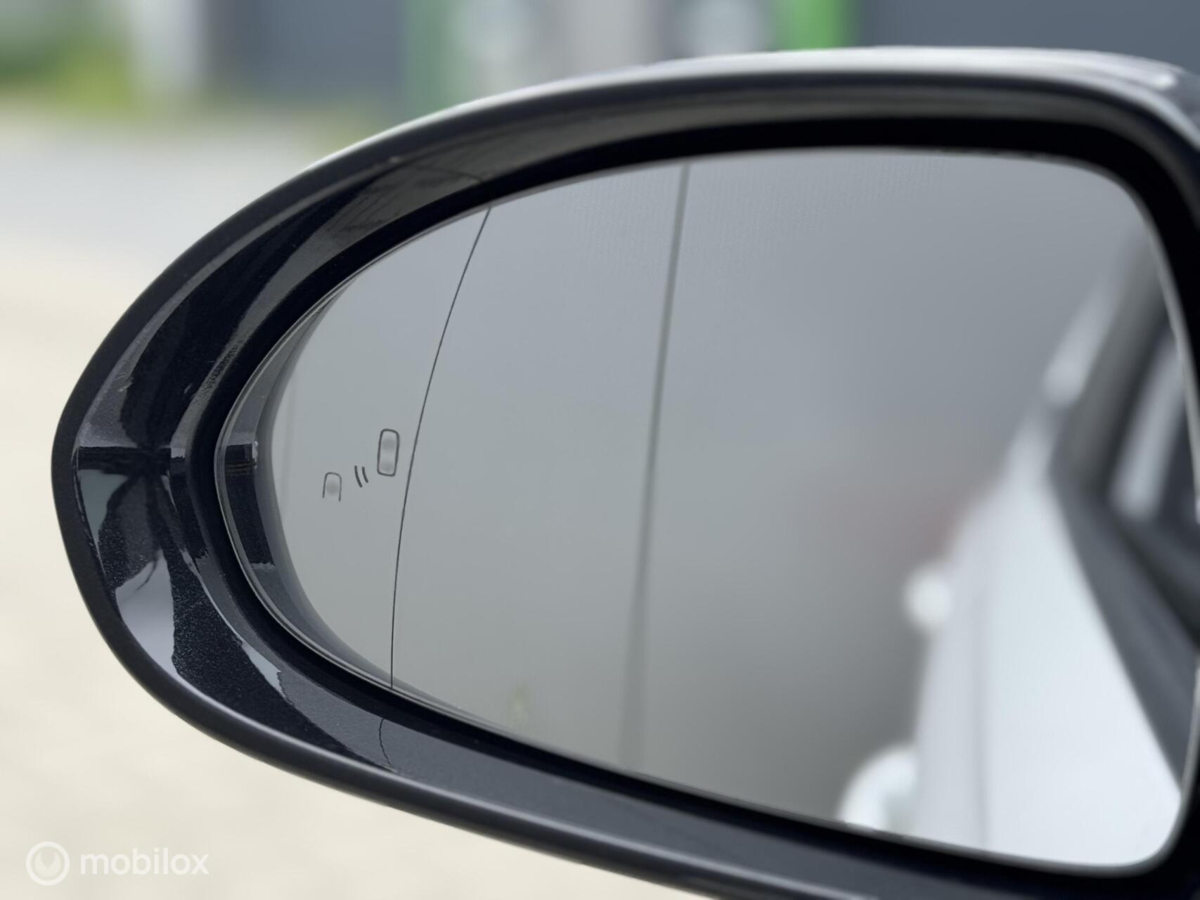 Foto van Opel Corsa-e