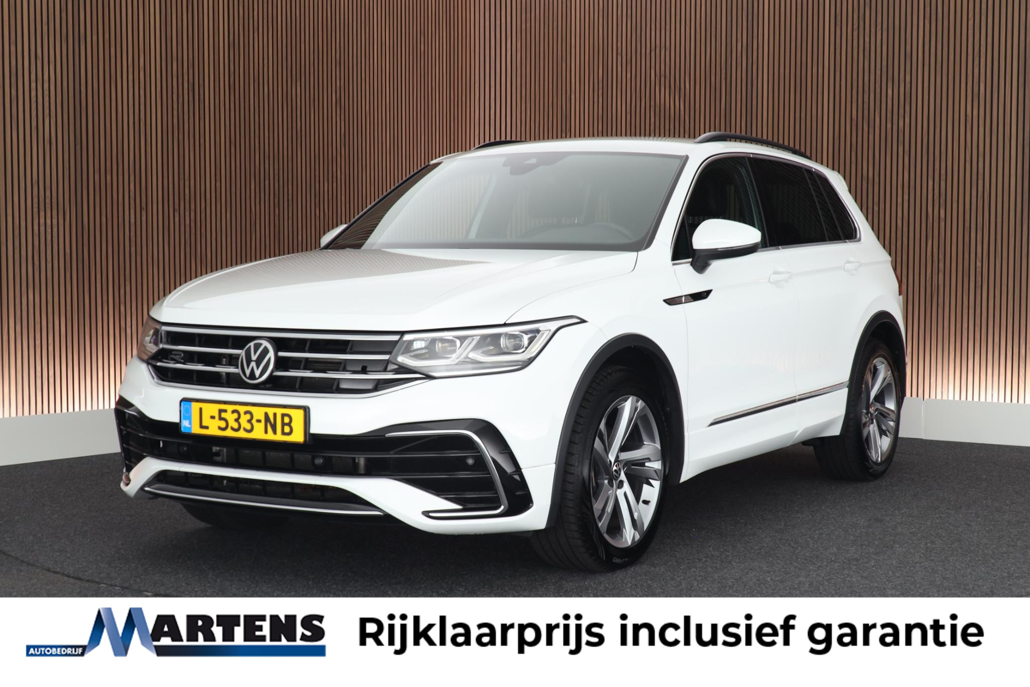 Volkswagen Tiguan 1.5 TSI R-Line 2021 - voorkant