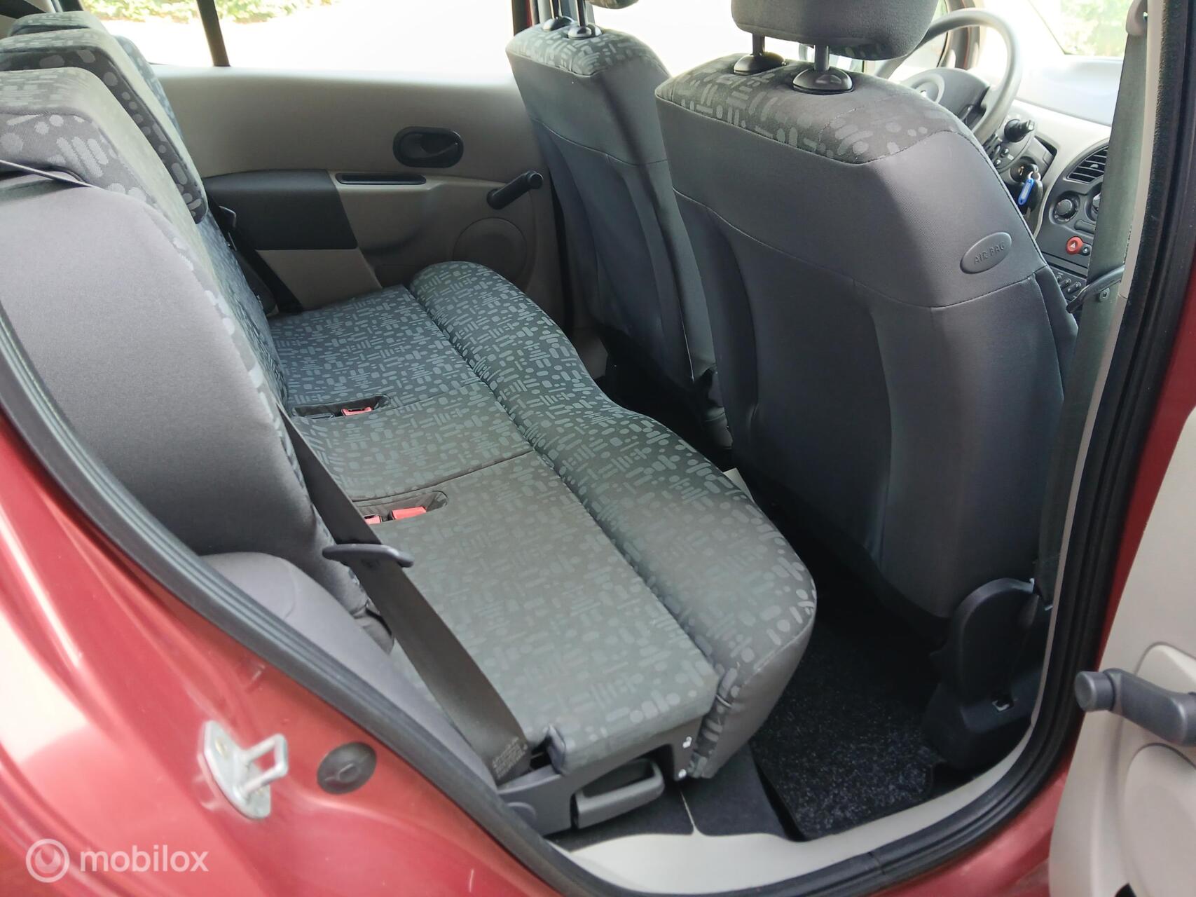 Foto van Renault Modus