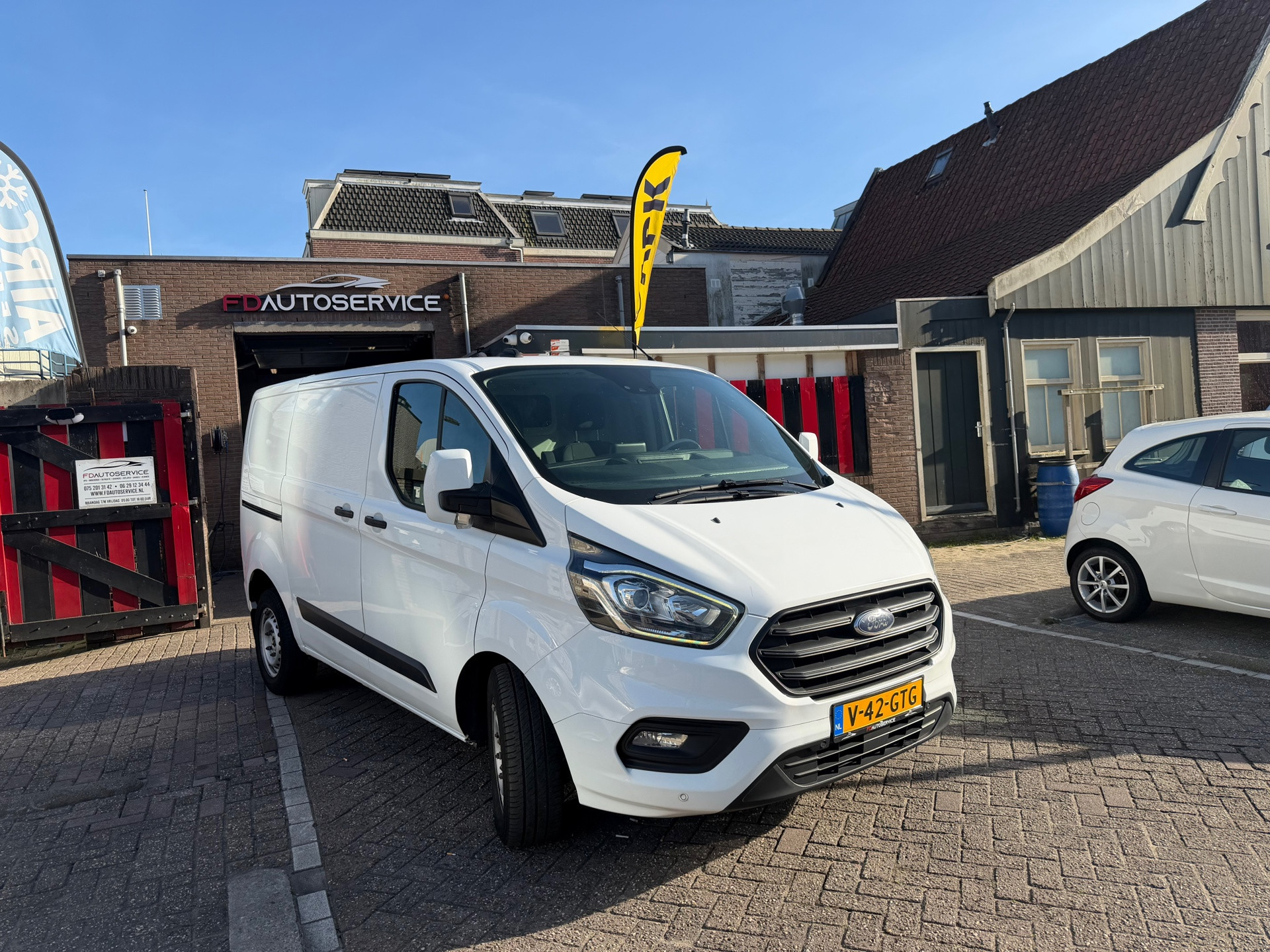 Ford Transit Custom 280 2.0 TDCI L1H2 Trend 2020 - voorkant