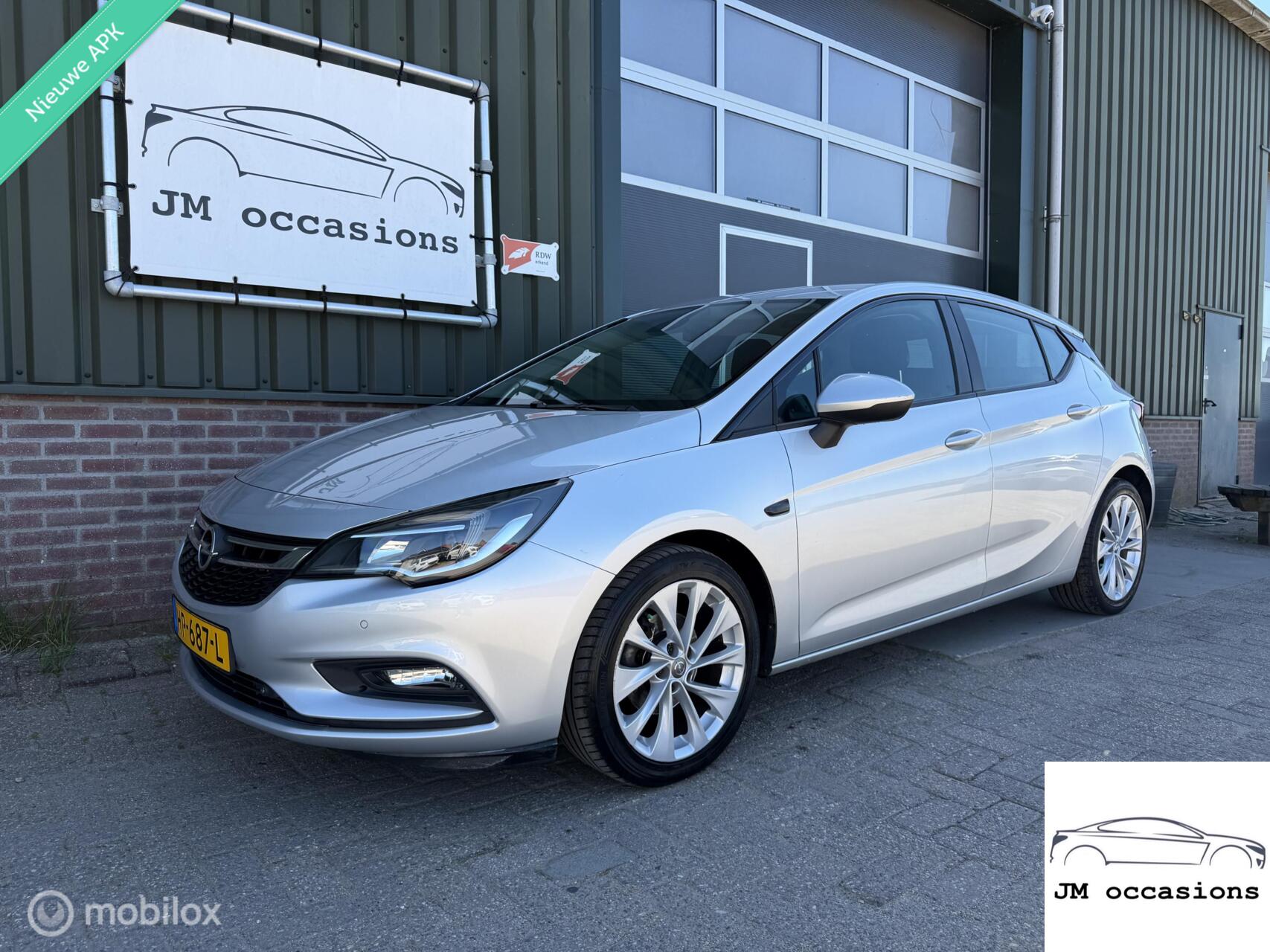 Opel Astra 1.0 Business+|Airco|Led/Xenon|Cruise|DAB/|Apk nieuw| 2015 - voorkant