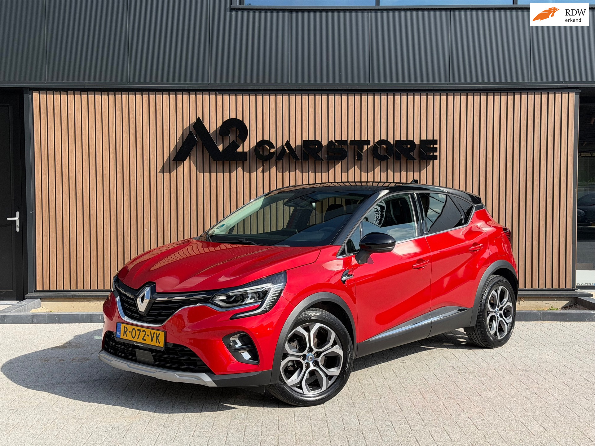 Foto van RENAULT CAPTUR (E-TECH PLUG-IN HYBRID)