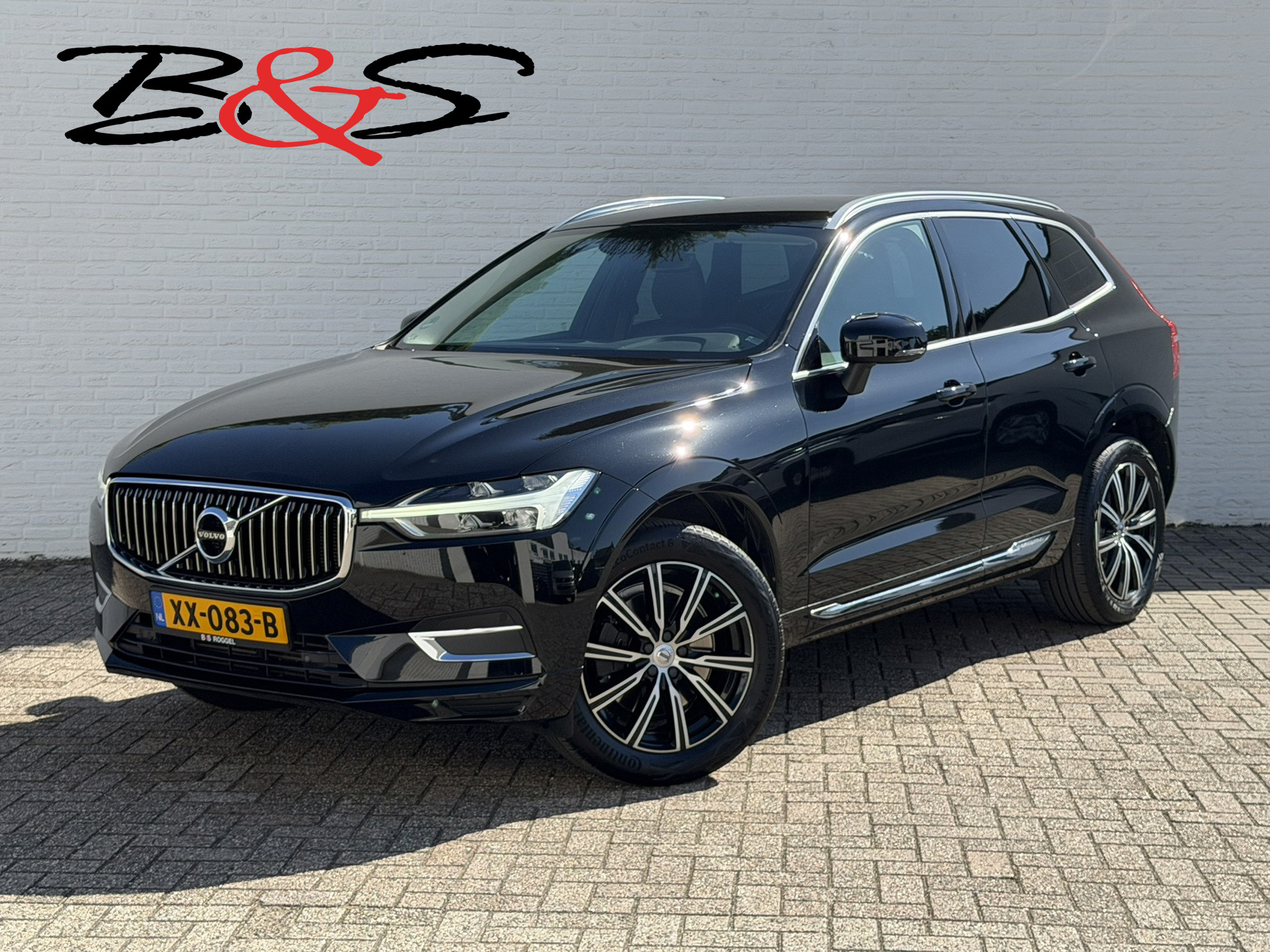 Volvo Xc60 2.0 T5 Inscription Automaat Leder Memory Seats Stoelverwarming Trekhaak Carplay Cruise Navigatie 2019 - voorkant