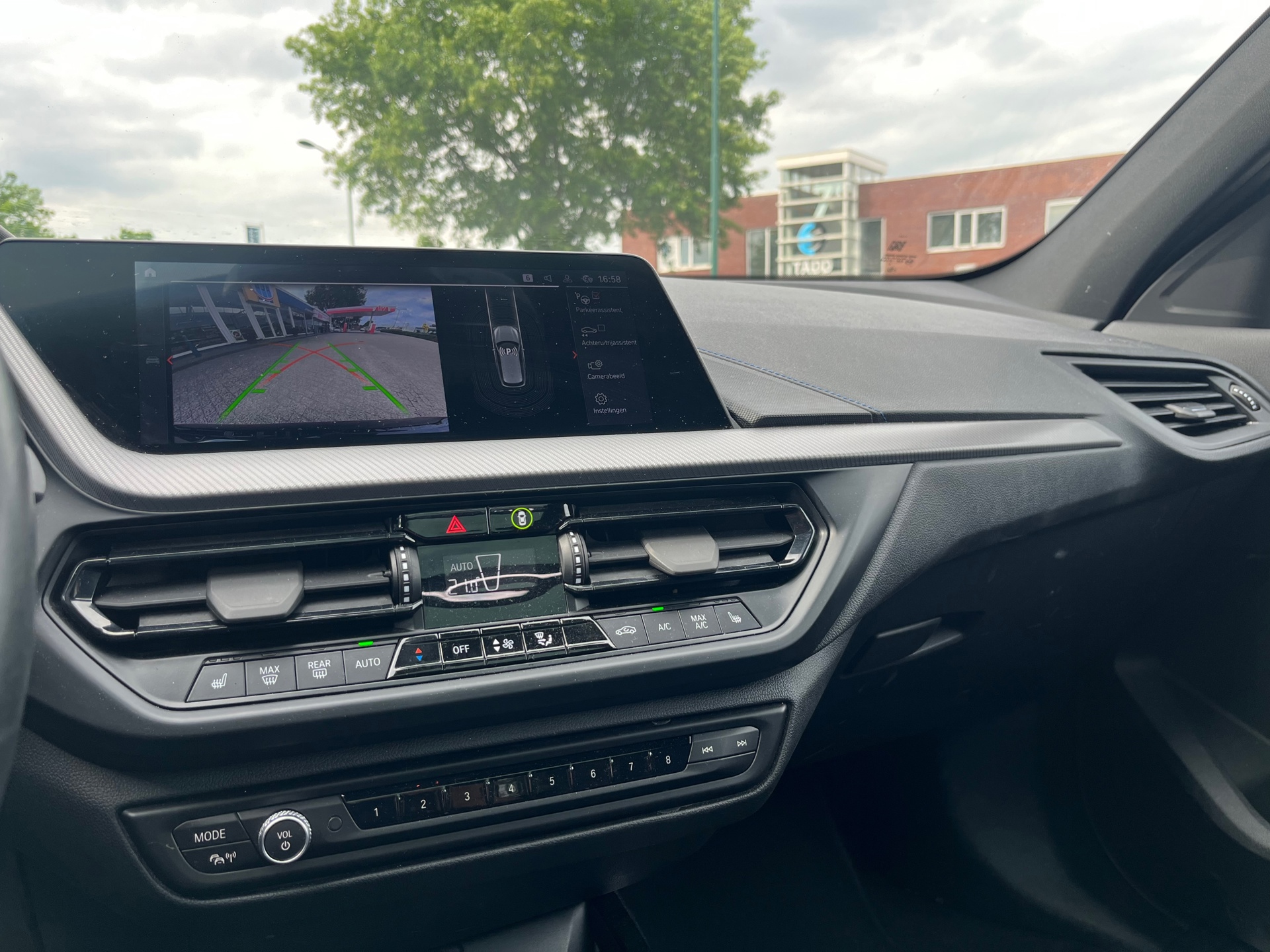 Foto van BMW 118i