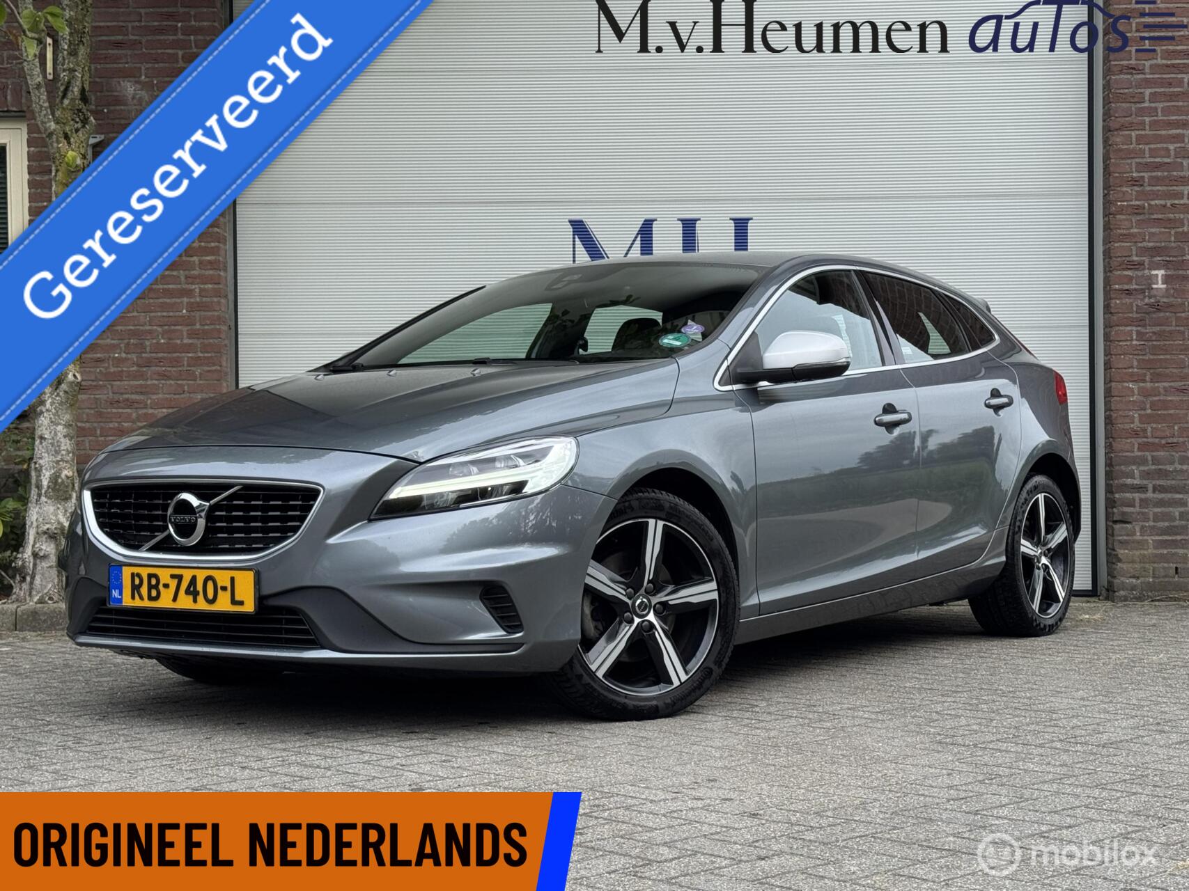 Volvo V40 2.0 T4 190PK R-Design Org. NED. Alcantara 2017 - voorkant