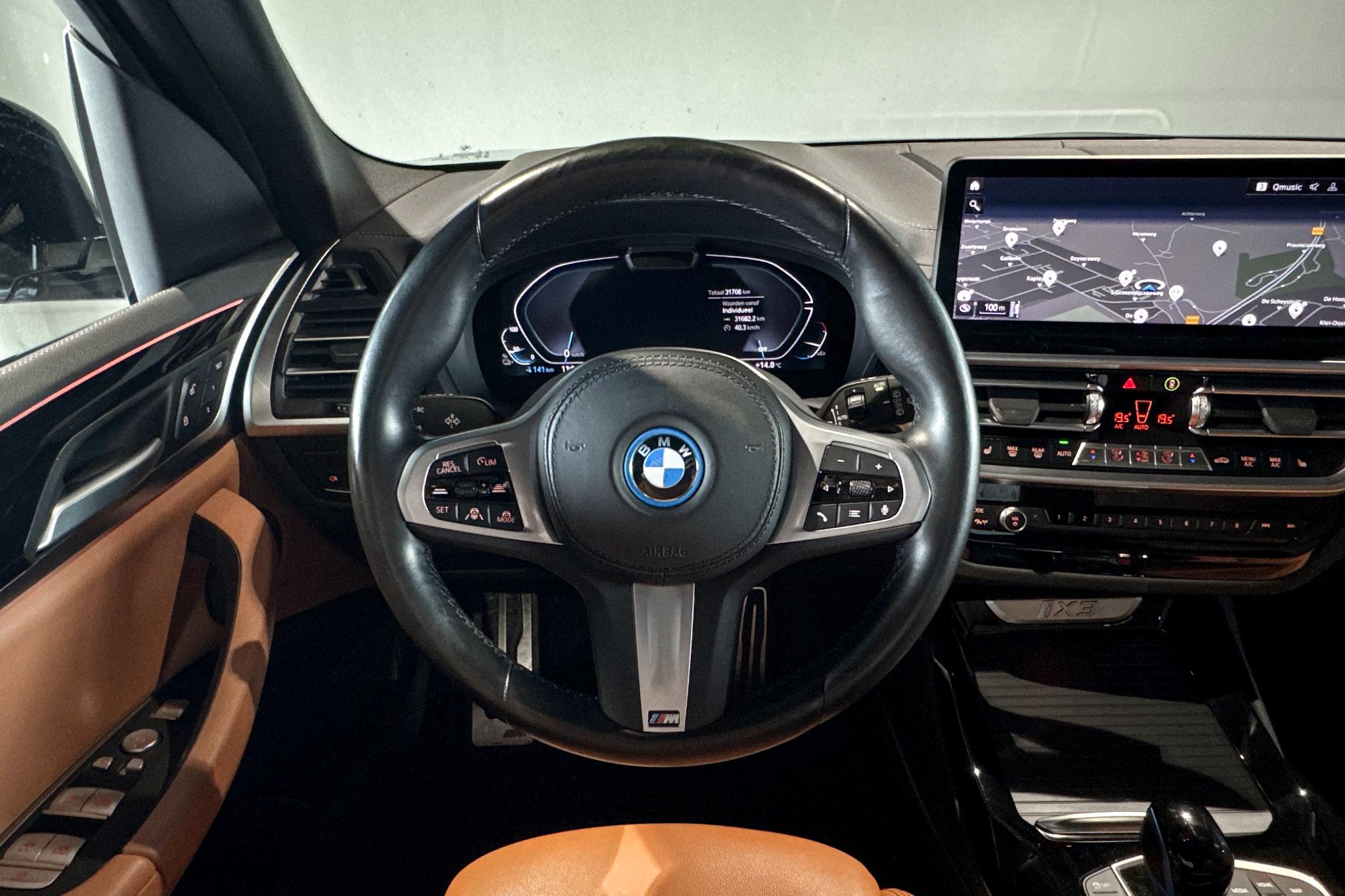Foto van BMW Ix3