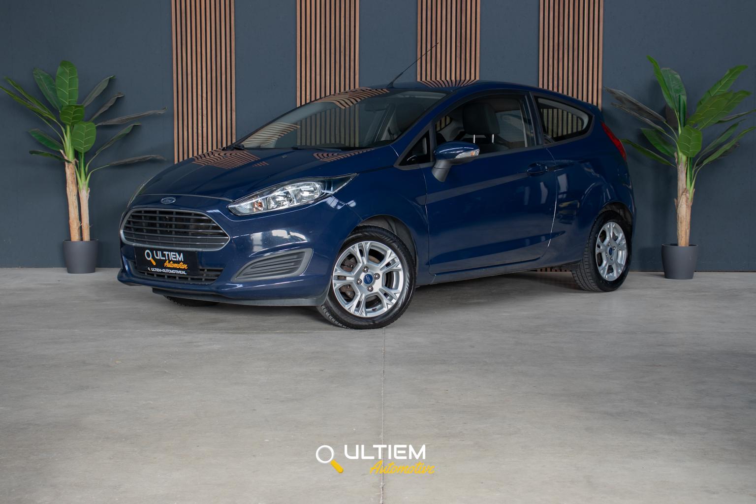 Ford Fiesta 1.0 Ambiente 2013 - voorkant