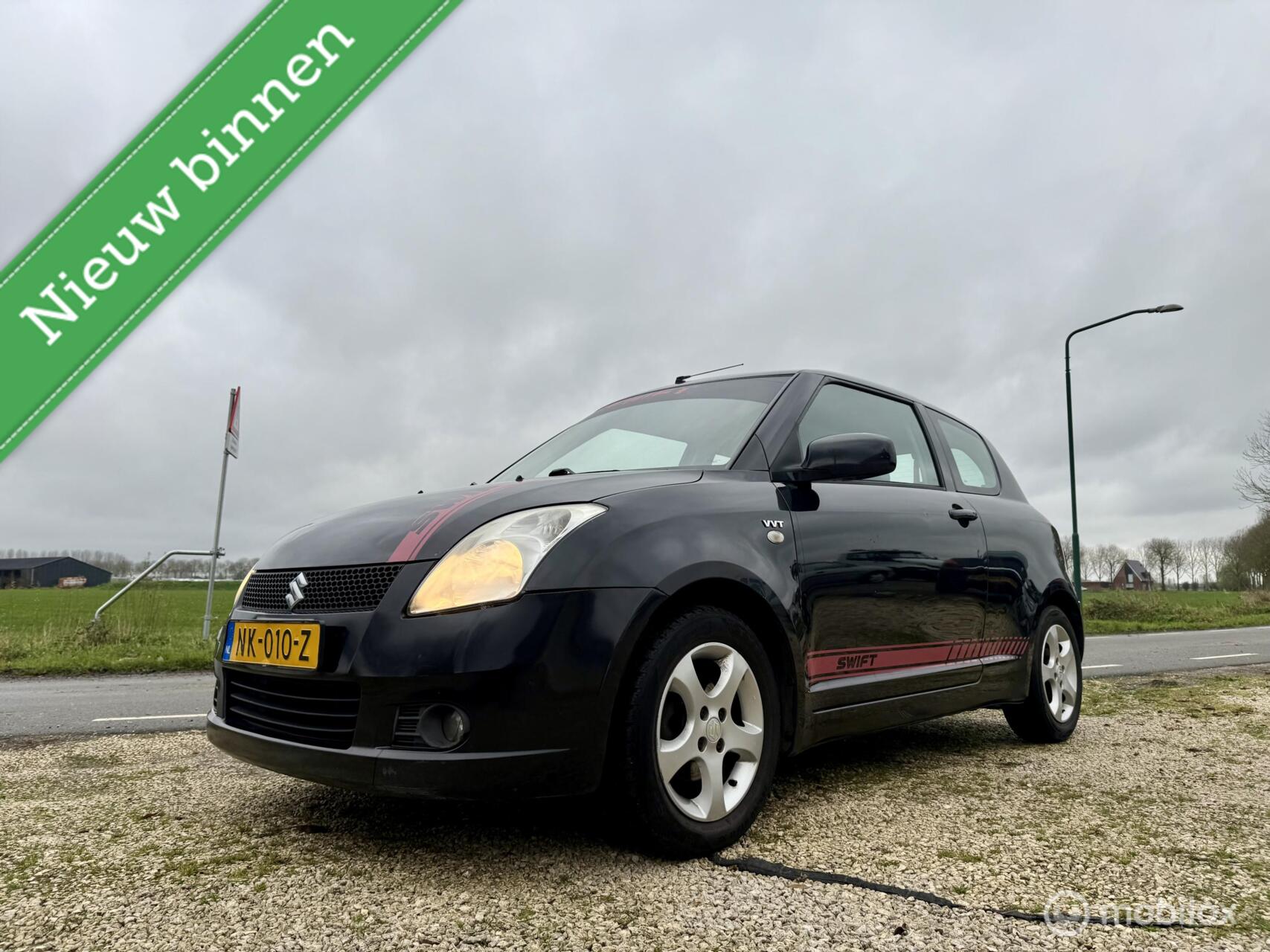 Foto van SUZUKI SWIFT