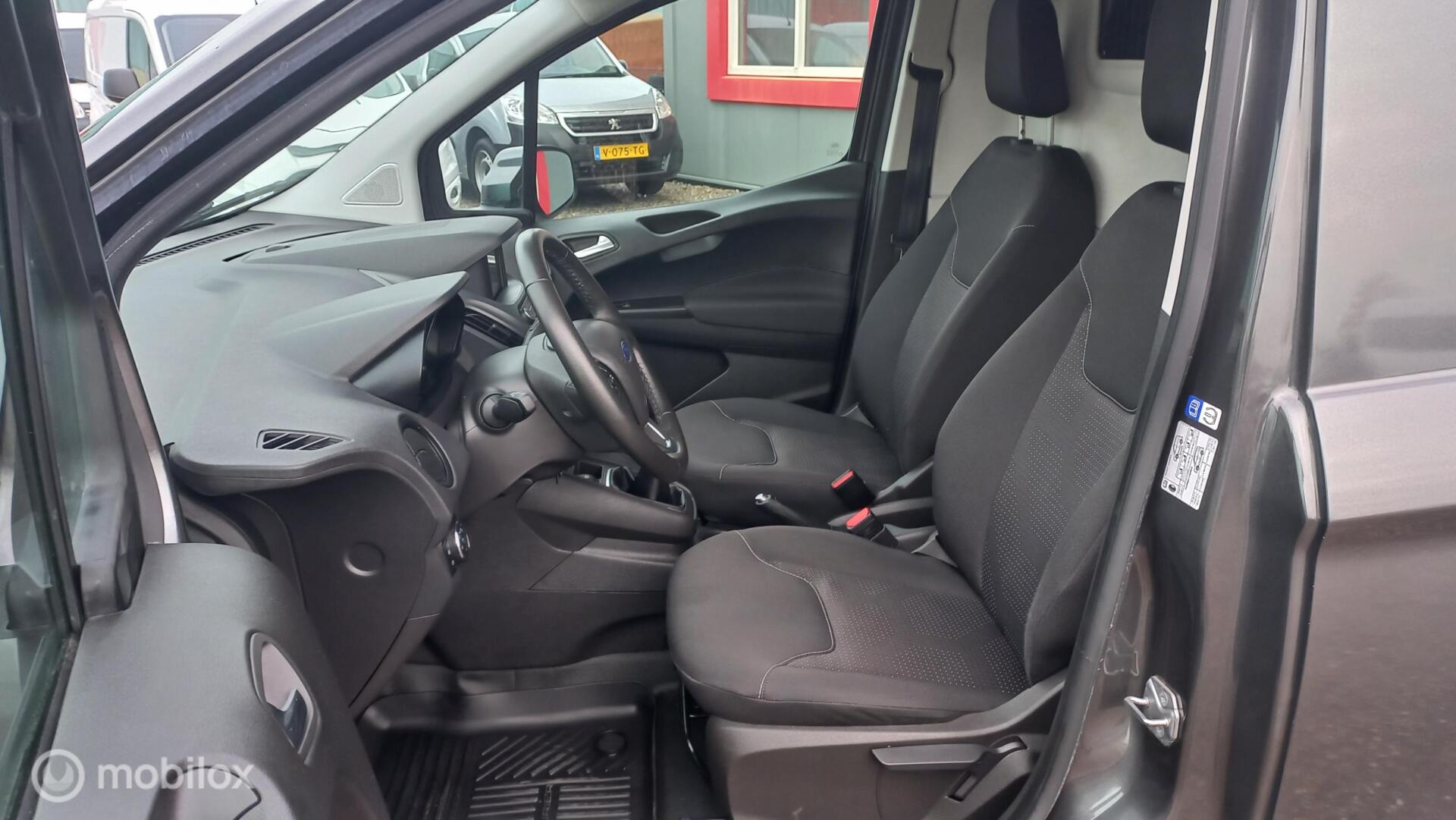 Foto van Ford Transit Courier