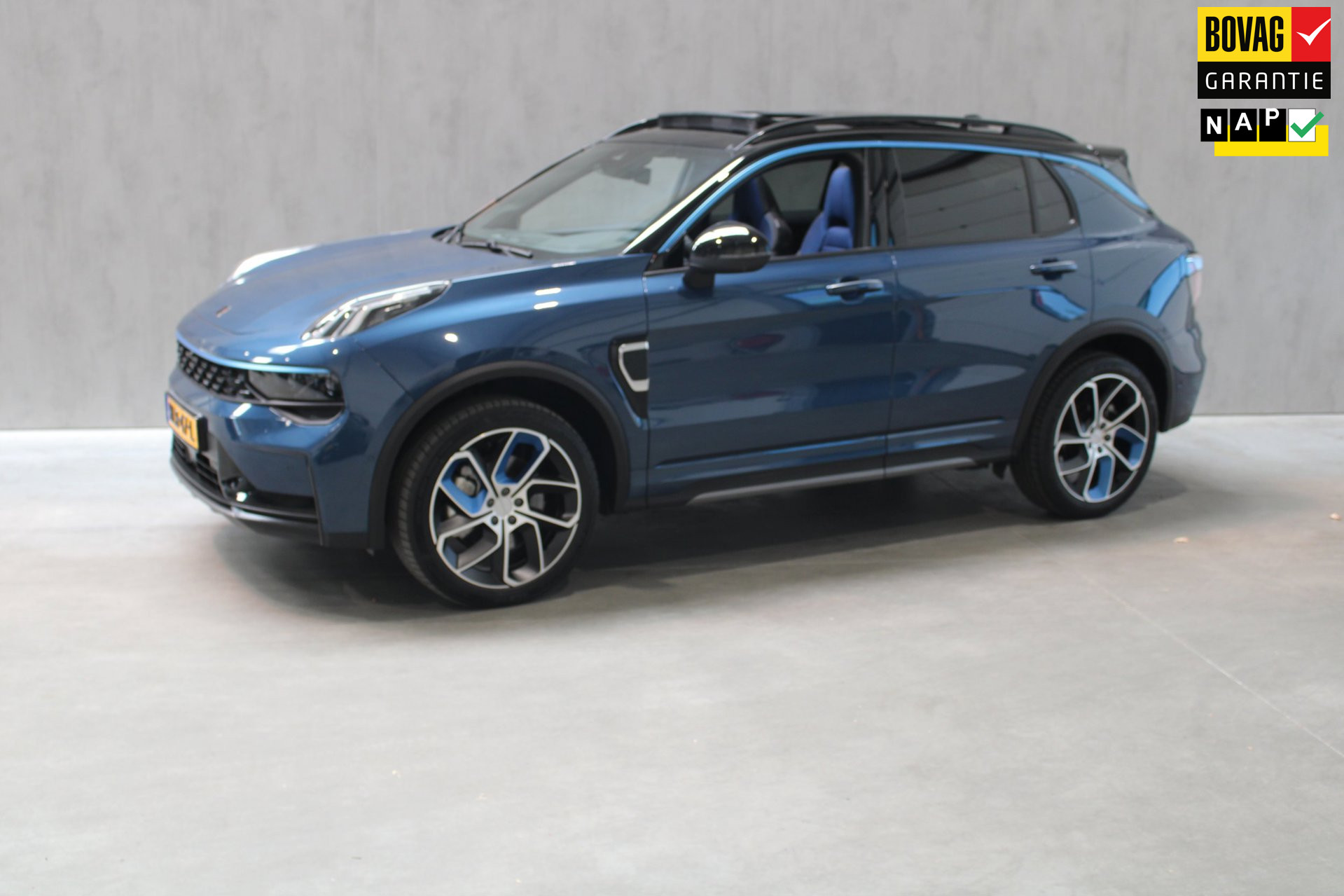 Foto van LYNK&CO LYNK & CO 01
