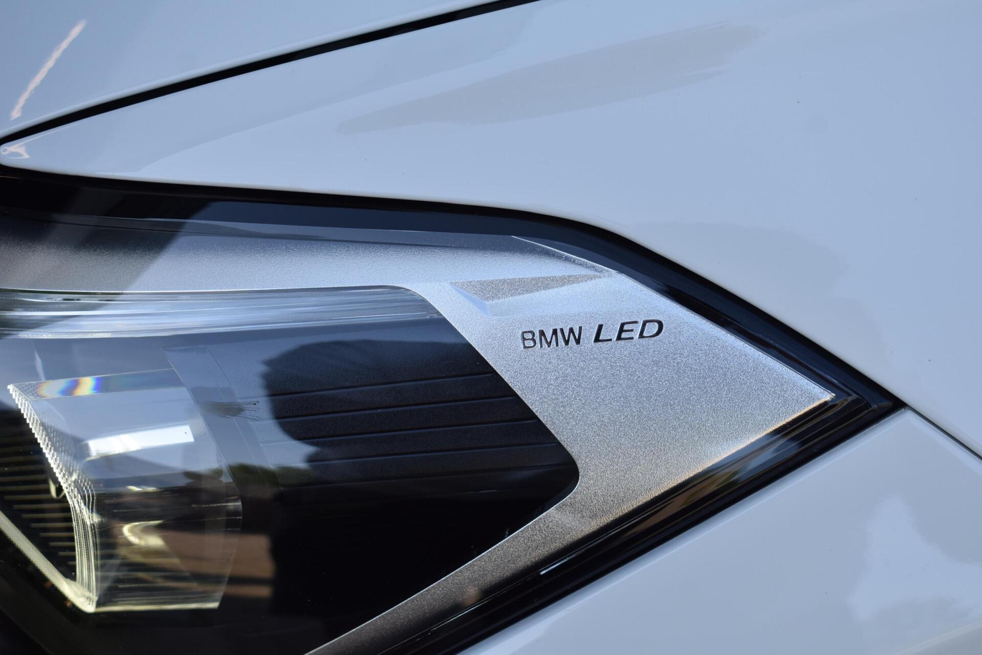 Foto van BMW X1 Xdrive25e