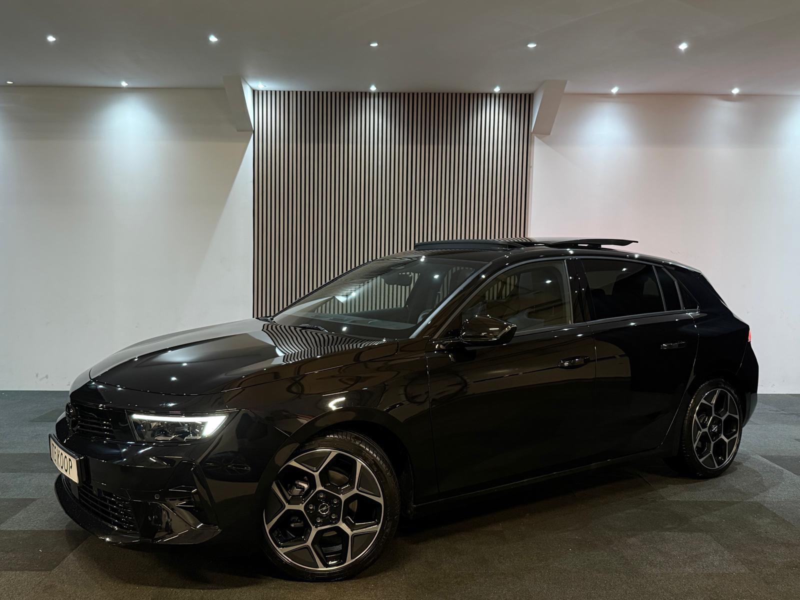 Opel Astra Opel Astra 1.2 Turbo GS 2025 PANO 360' MEMORY MATRIX LED 2025 - voorkant