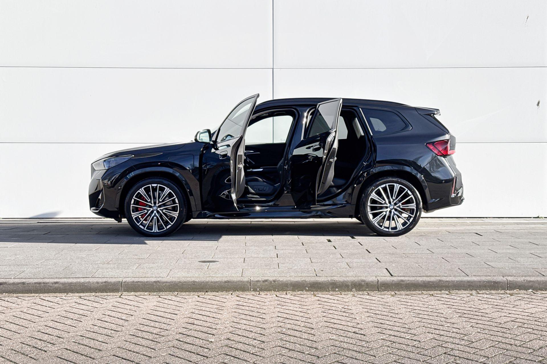 Foto van BMW X1 Xdrive25e