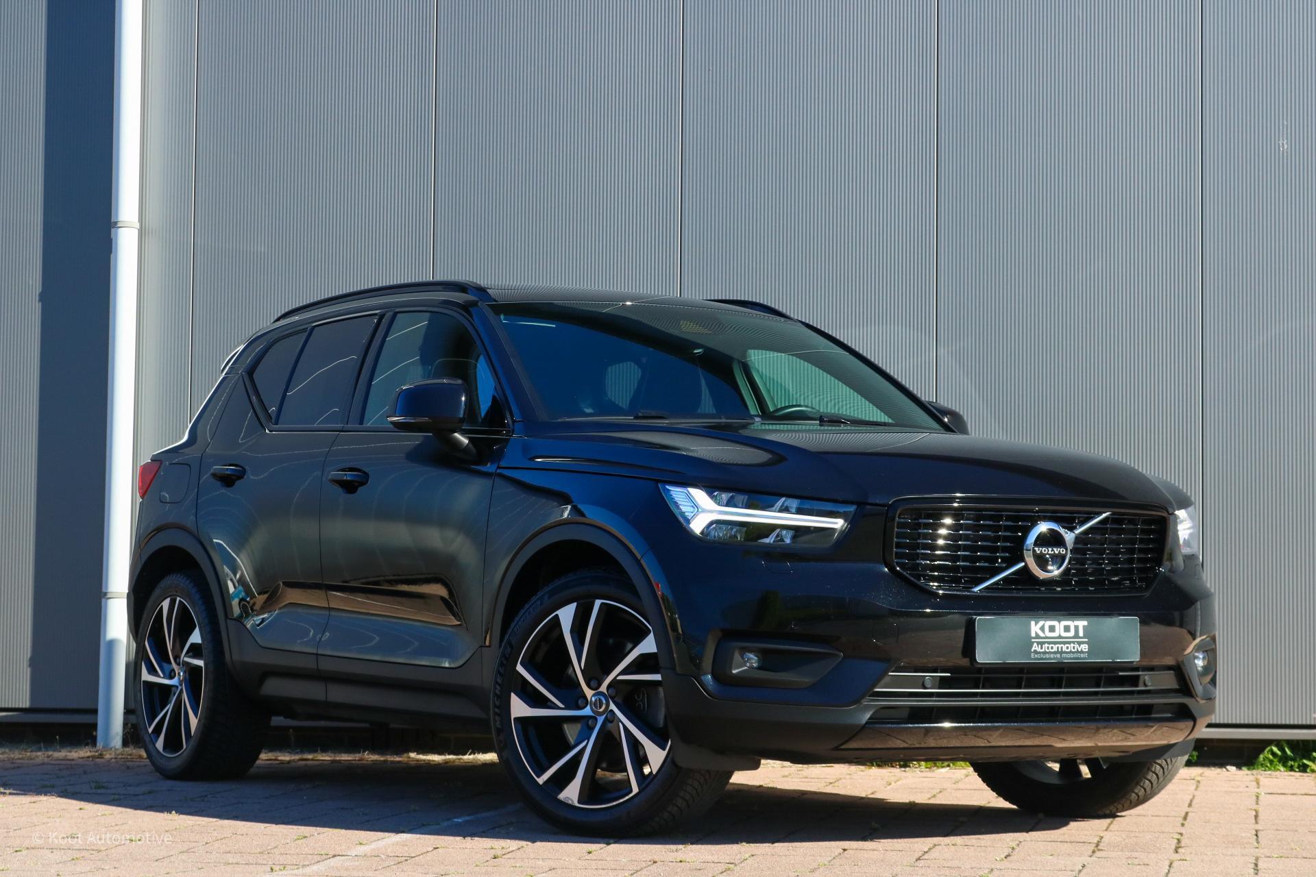 Volvo XC40 1.5 T5 Recharge R-Design | Plug-in Hybrid | Pano | Harmen/Kardon | Standkachel | 360 camera | 2021 - voorkant