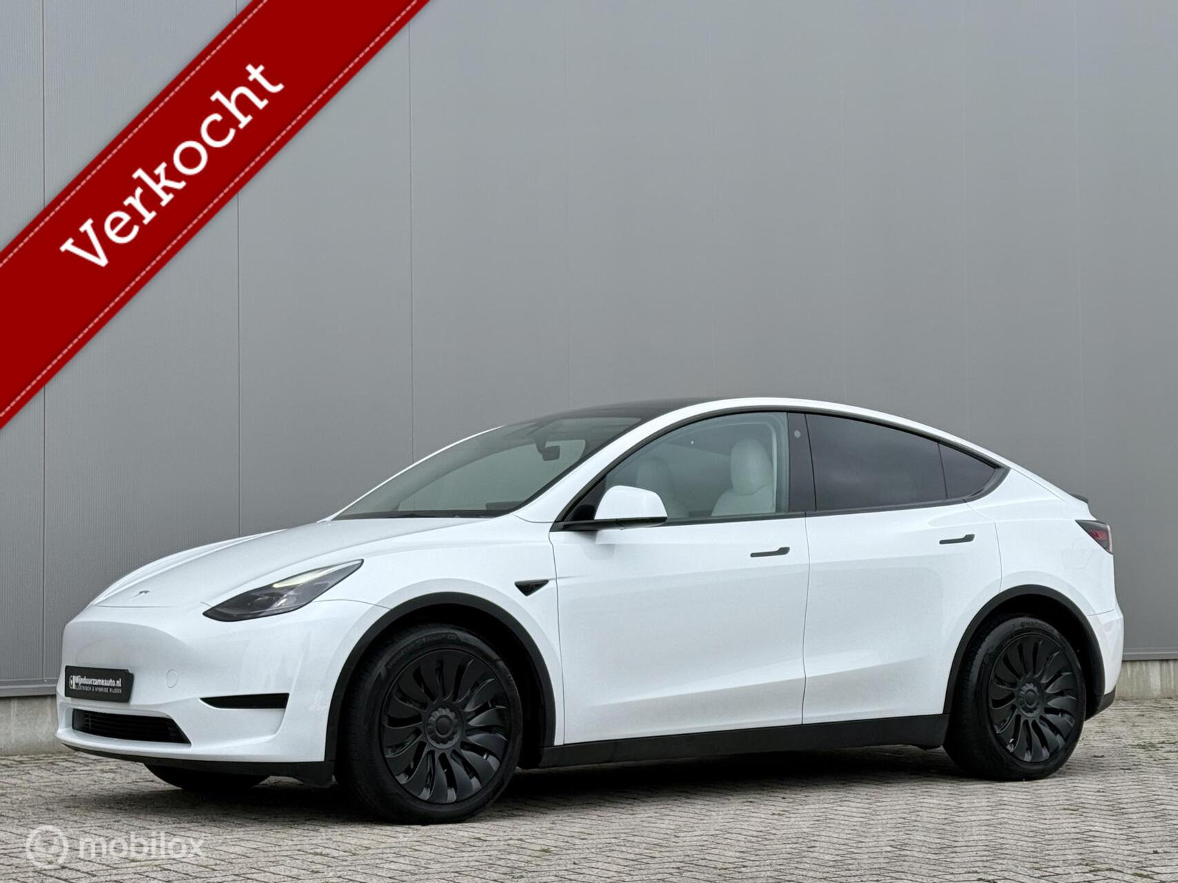 Tesla Model Y Standard Range LFP, 43 dkm ! , 1 eig, 95 % SOH 2023 - voorkant
