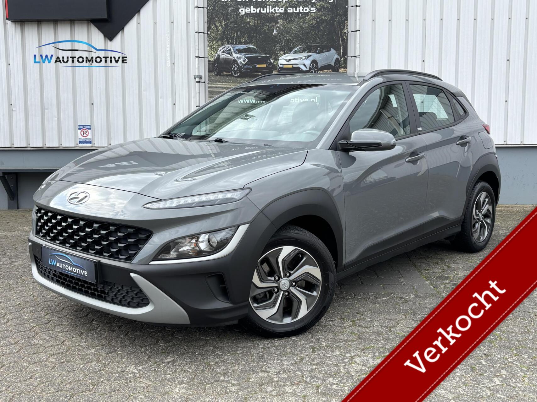 Hyundai Kona 1.6 GDI HEV Comfort | Facelift | Carplay | Camera | PDC | Stoel+stuurverw. 2021 - voorkant