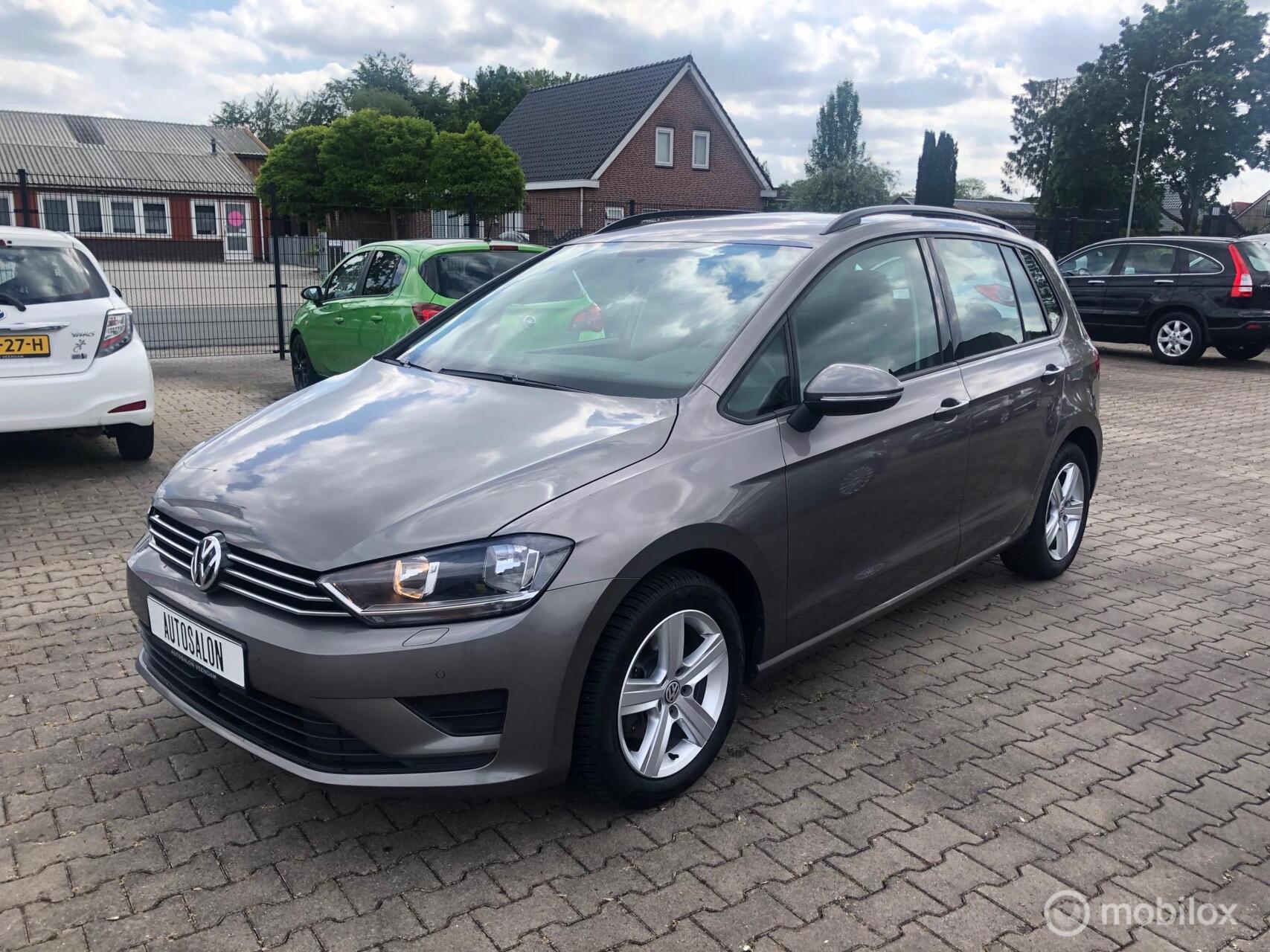 Foto van VOLKSWAGEN GOLF SPORTSVAN