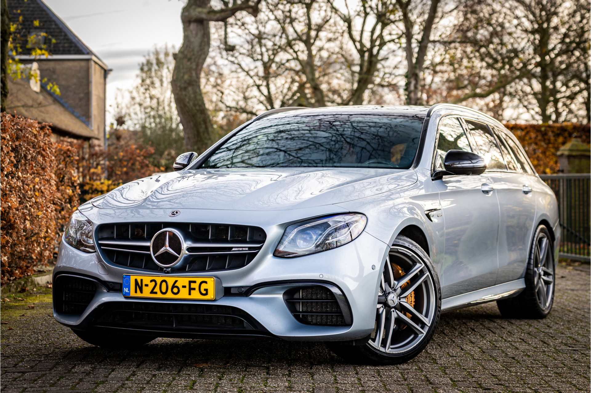 Foto van Mercedes-Benz E-klasse Estate