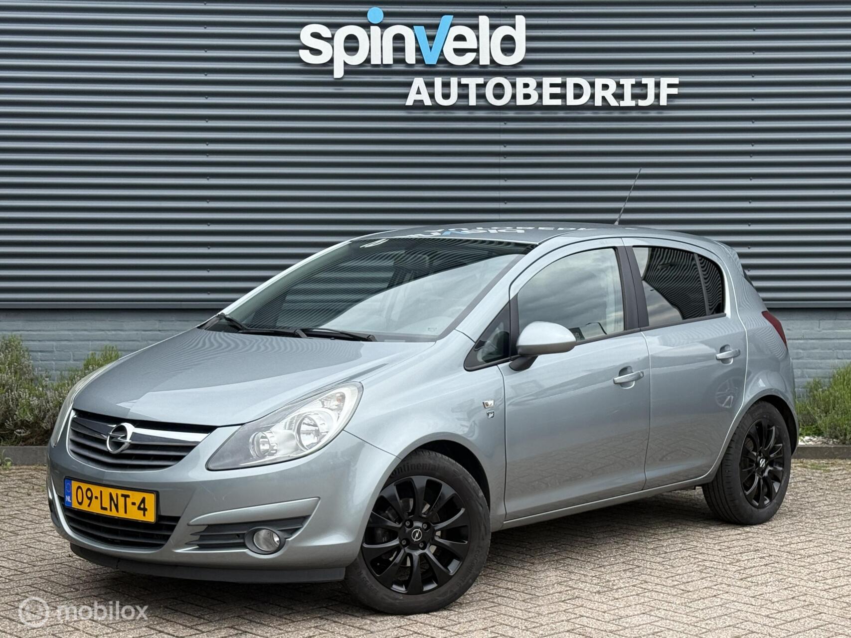 Foto van OPEL CORSA