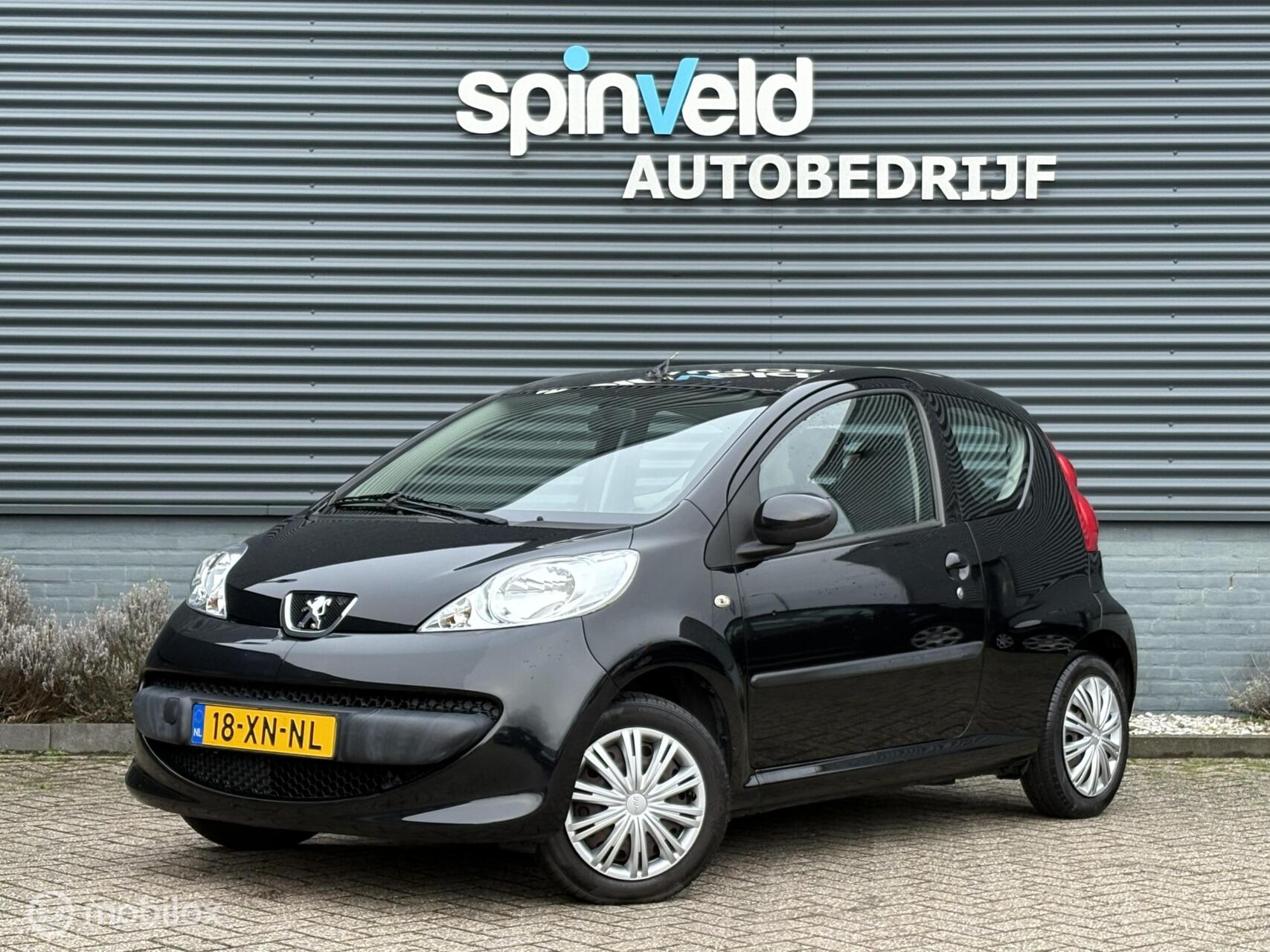 Foto van PEUGEOT PEUGEOT 107
