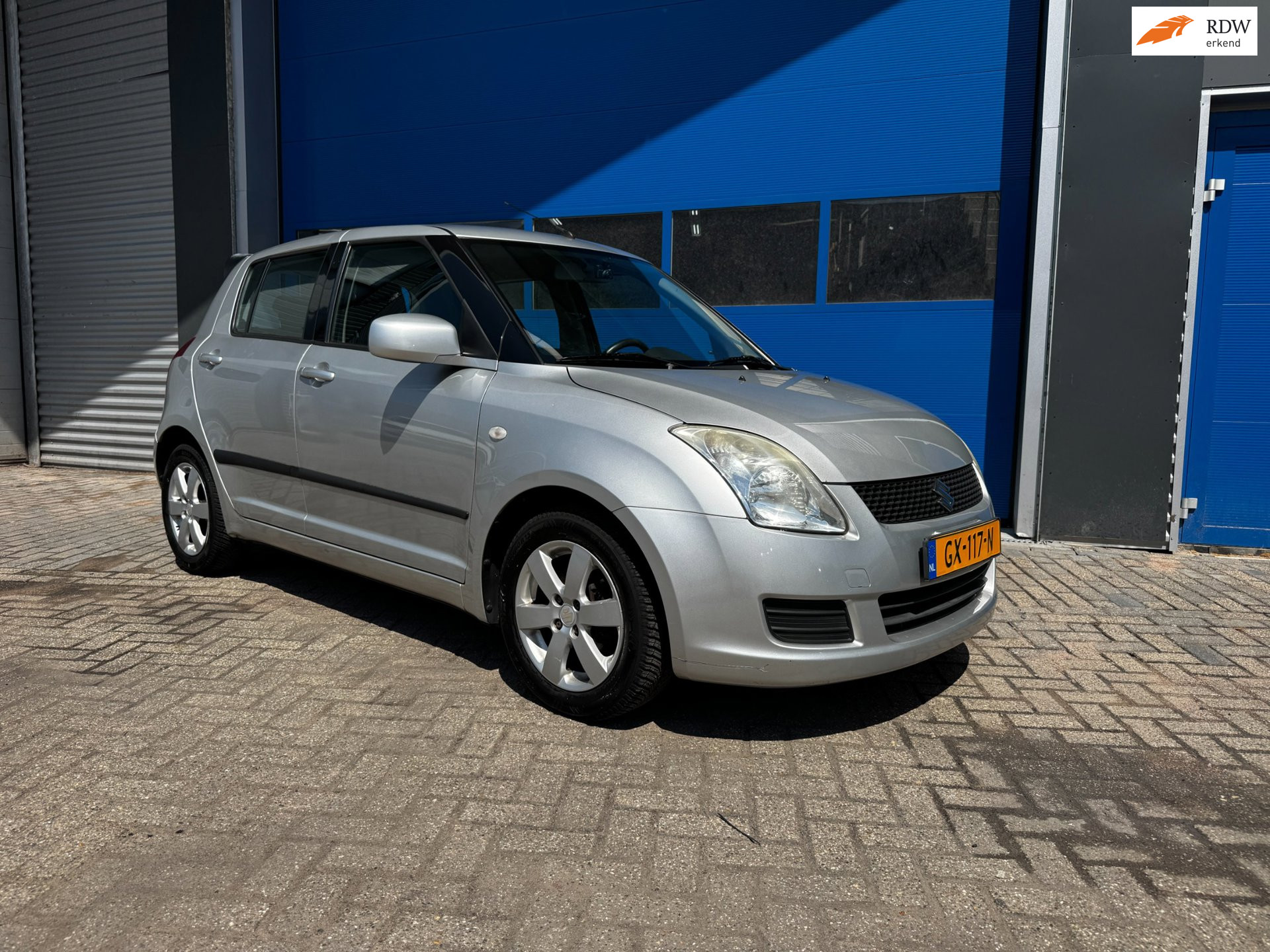 Foto van SUZUKI SWIFT
