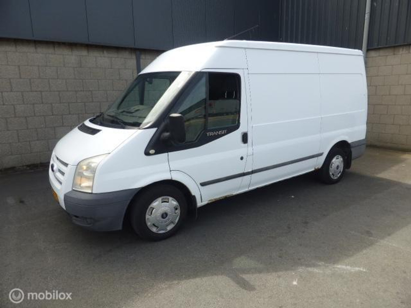 Ford Transit/tourneo 280M 2.2 TDCI Ambiente HD DC 2012 - voorkant