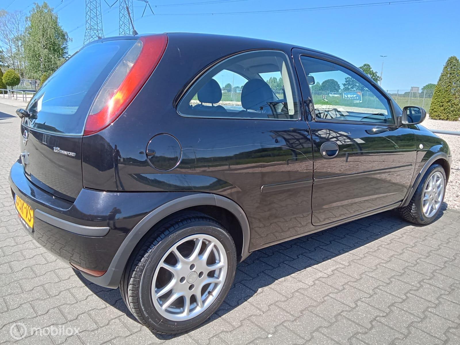 Foto van Opel Corsa-c